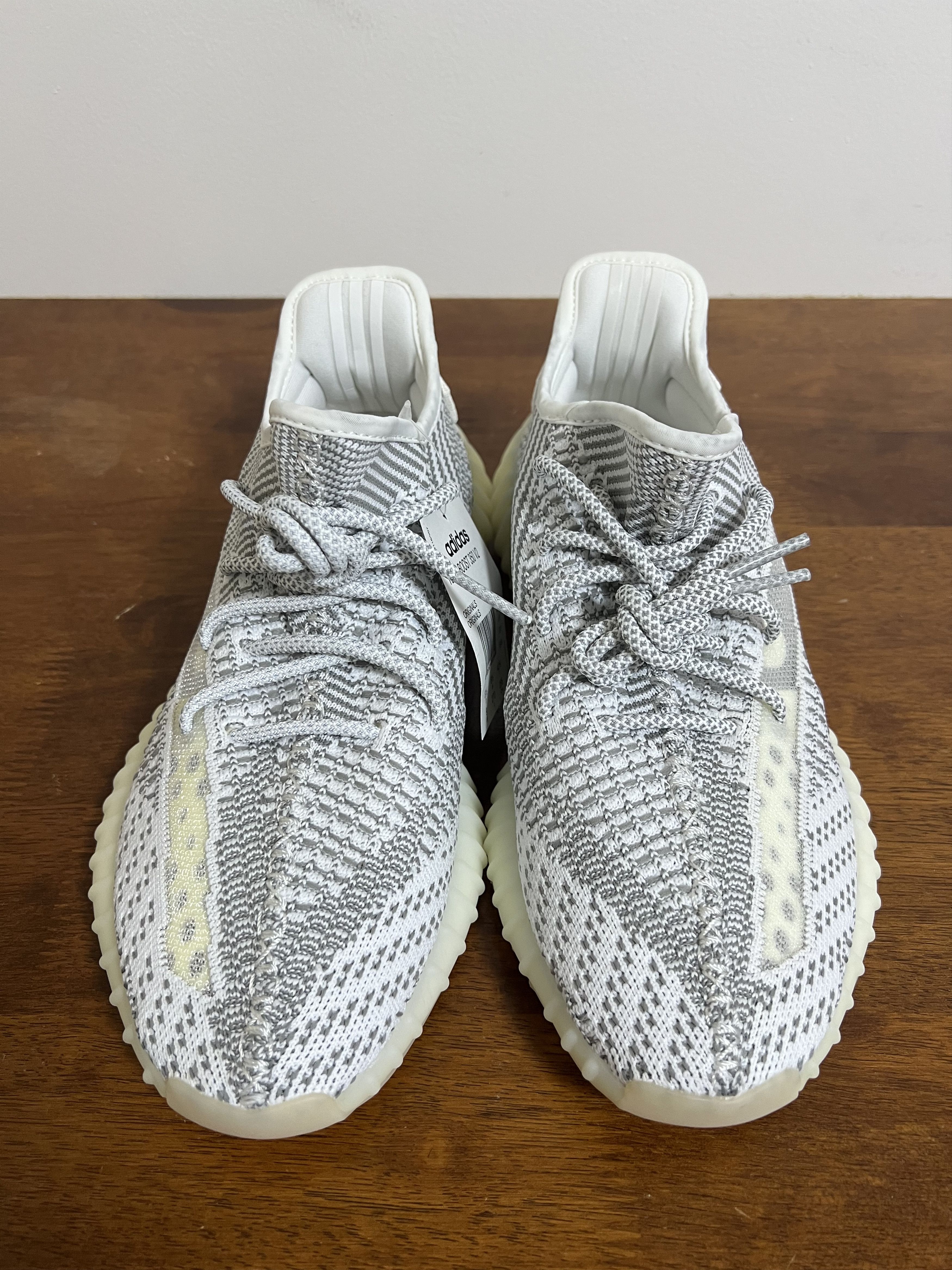 Adidas 💚 Adidas Yeezy Boost 350 V2 Static (Non-Reflective) NEW Size US 9 / EU 42 - 4 Thumbnail
