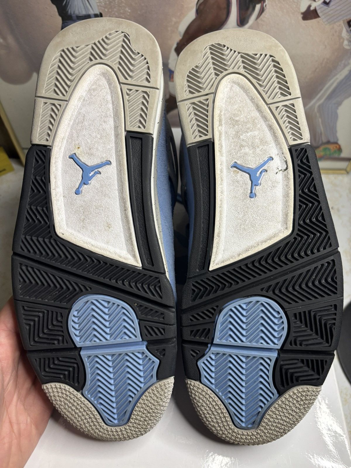 Jordan Brand Jordan Retro 4 “UNC” Size US 10 / EU 43 - 5 Thumbnail