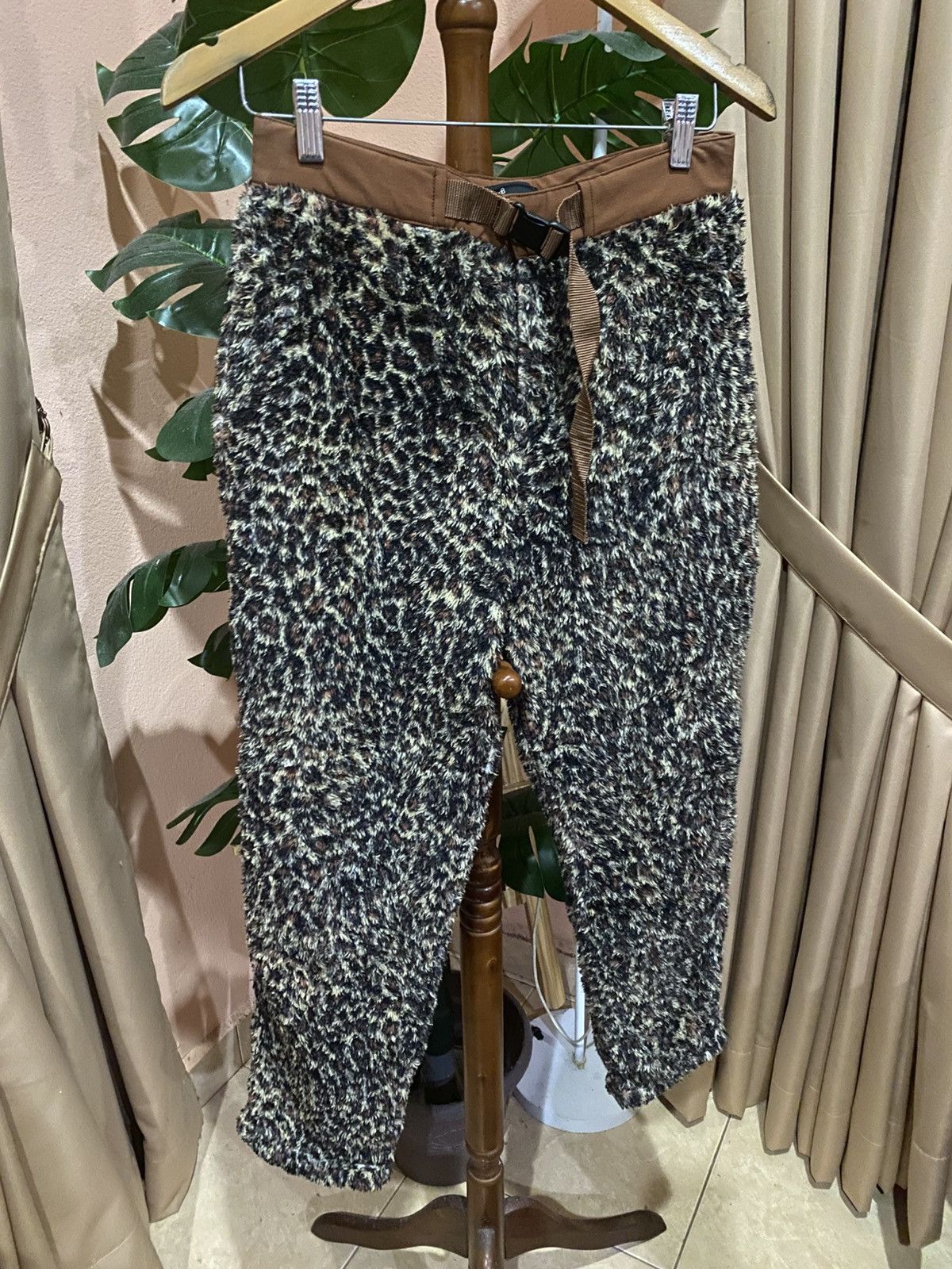 Johnbull Johnbull Fuzzy Animal Print Fleece Pants with Built-in Belt Size US 28 / EU 44 - 3 Thumbnail