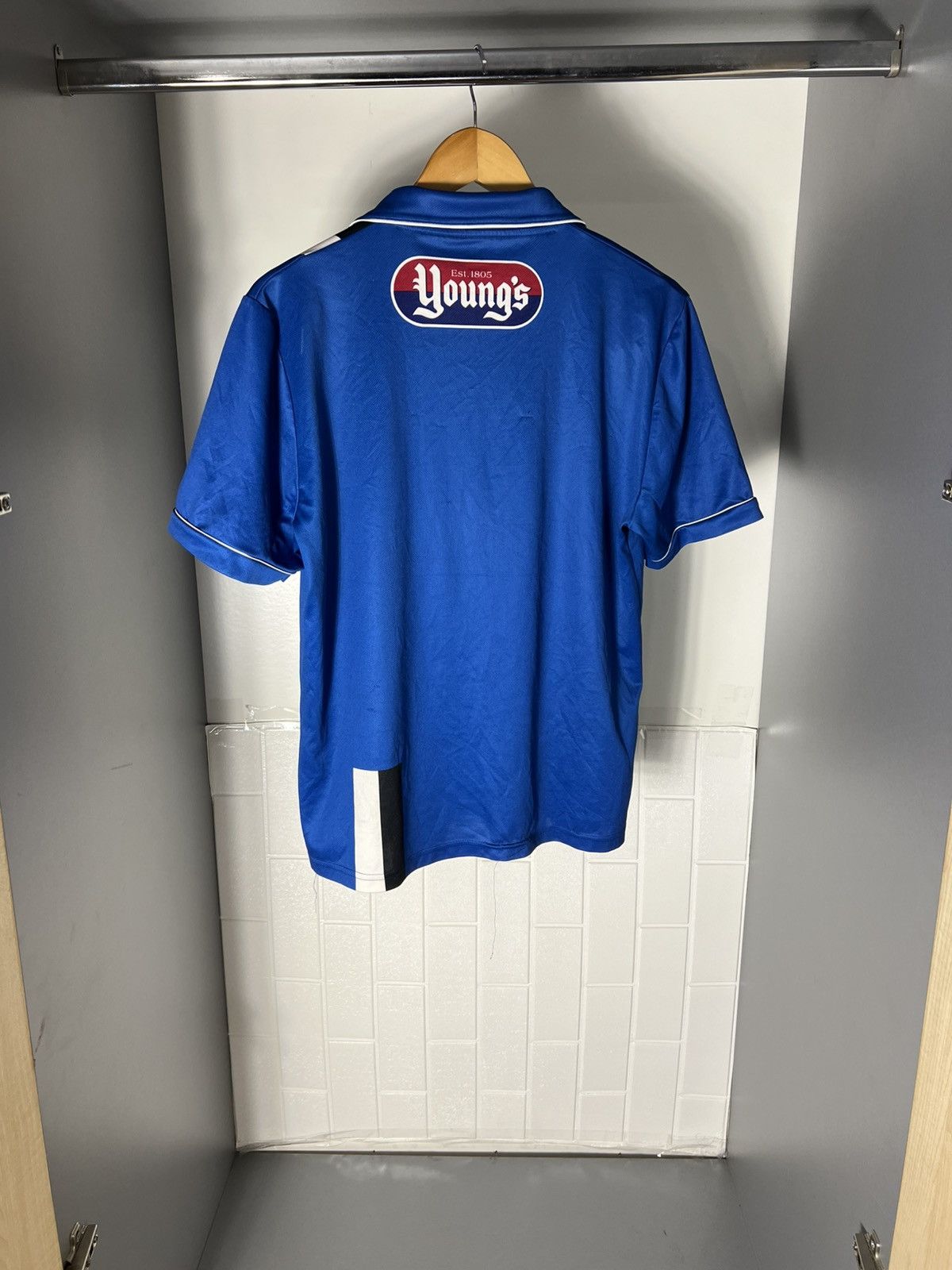 Errea VINTAGE ERREA GRIMSBY TOWN ENGLAND RETRO SOCCER JERSEY 90s Size US M / EU 48-50 / 2 - 14 Thumbnail
