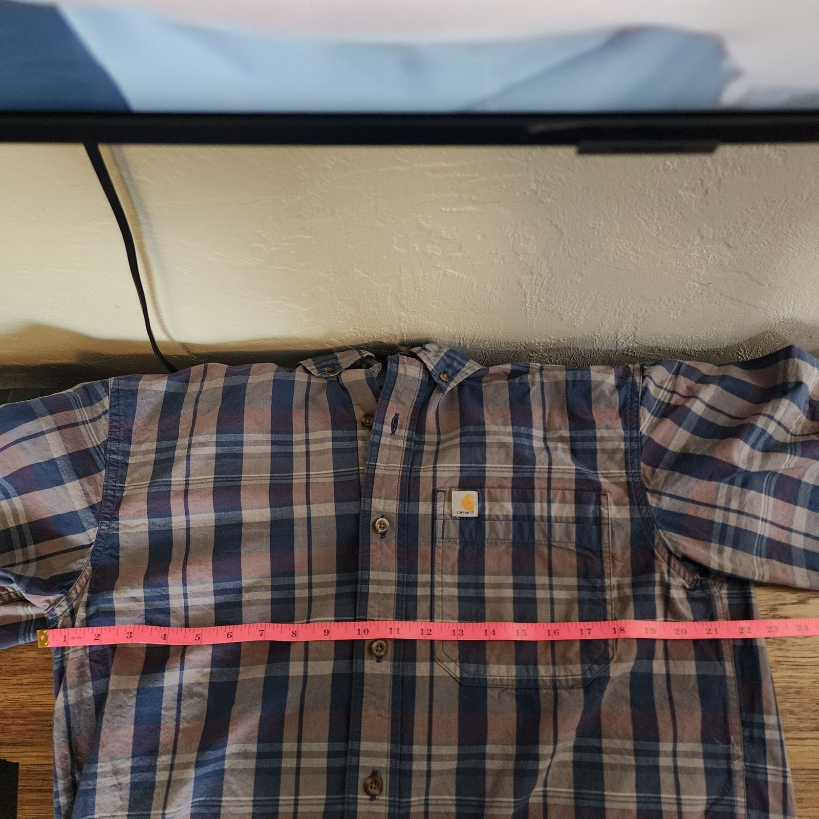 Carhartt Carhartt Men's Medium Red & Blue PlaidShort Sleeve Button-Up Size US M / EU 48-50 / 2 - 4 Thumbnail