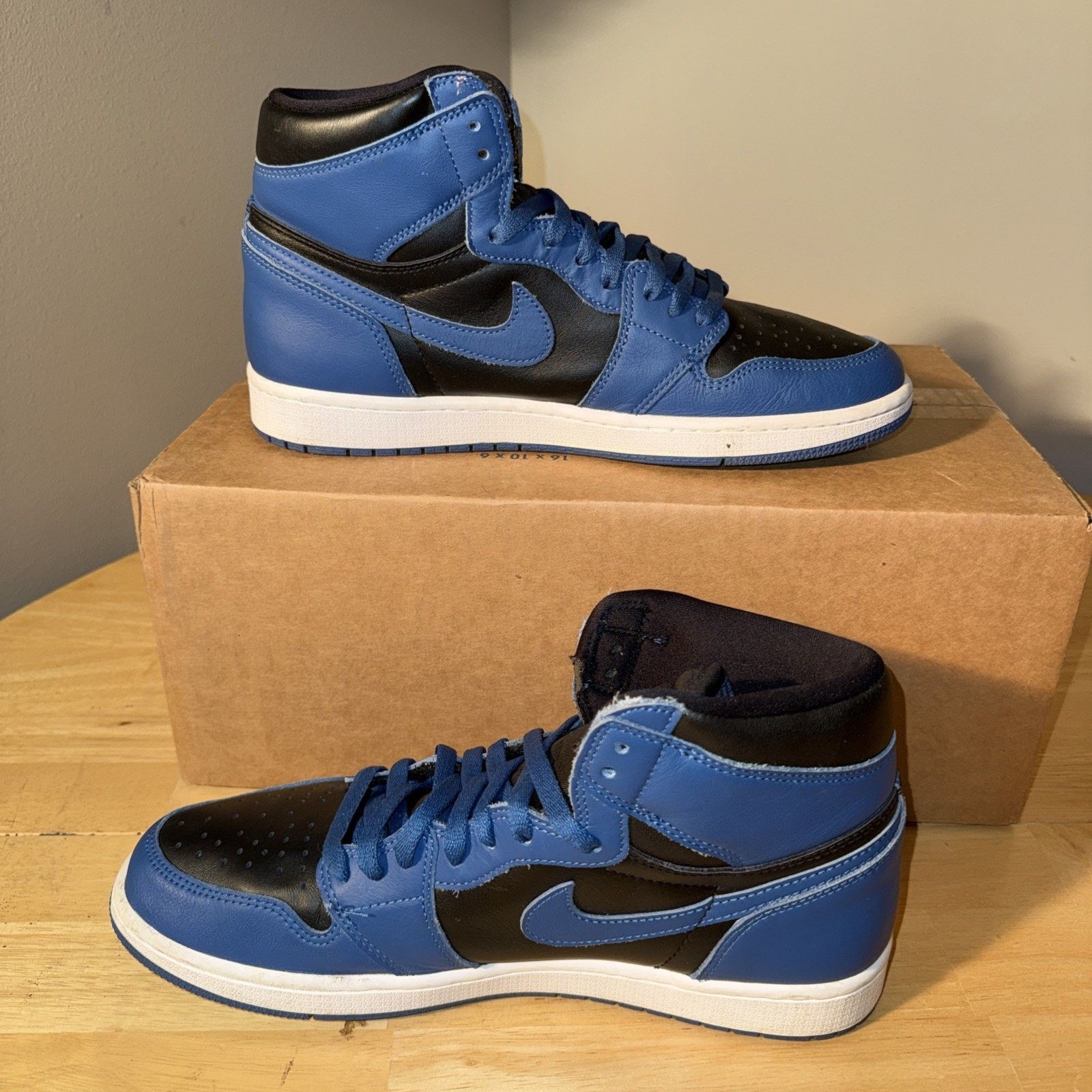Jordan Brand Air Jordan 1 High OG "Dark Marina Blue" Black Blue555088-404 Size US 12 / EU 45 - 3 Thumbnail