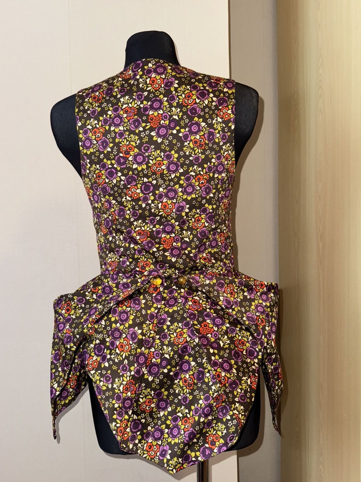 Betsey Johnson Vintage Betsey Johnson Floral Bustle Corset Top Size M / US 6-8 / IT 42-44 - 9 Thumbnail