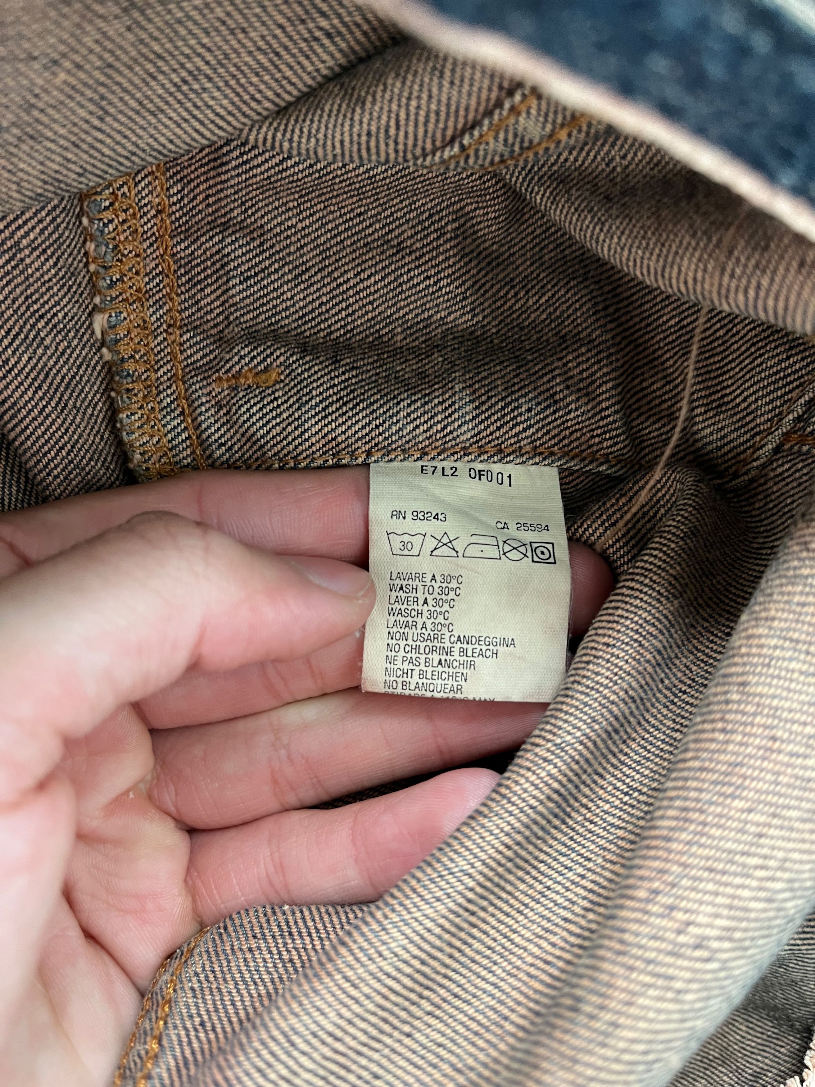 Designer × Diesel Vintage Diesel Denim Jacket Classic Faded Wash Size US M / EU 48-50 / 2 - 5 Thumbnail