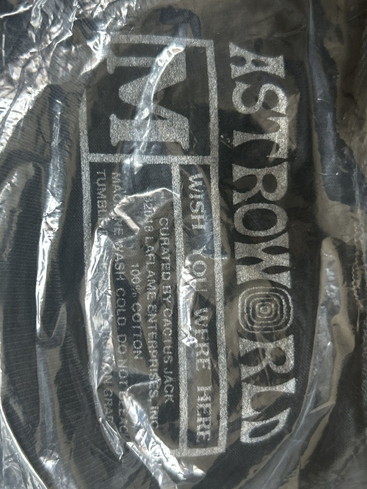Travis Scott Travis Scott I went to AstroWorld and all i got was this Size US M / EU 48-50 / 2 - 4 Thumbnail