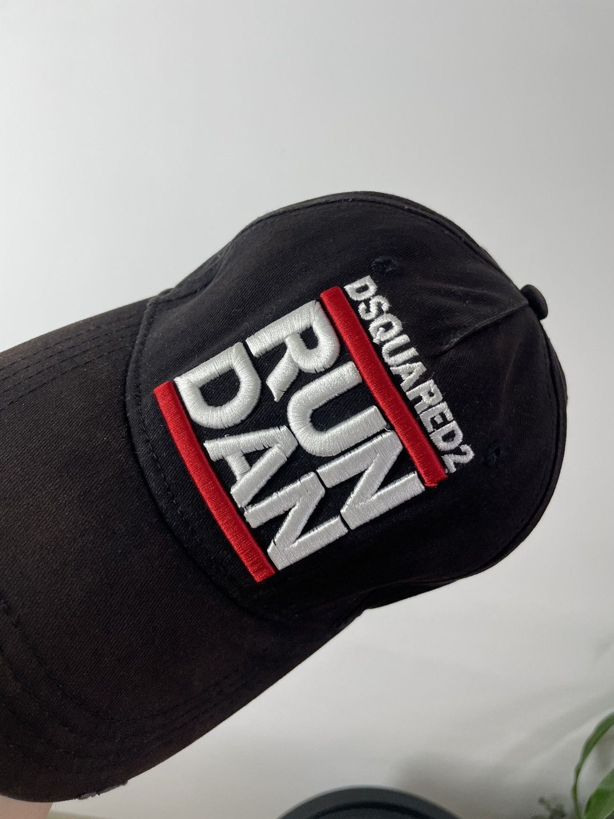 Dsquared2 Vintage Sun Faded Dsquared Run Dan cap Size ONE SIZE - 3 Thumbnail
