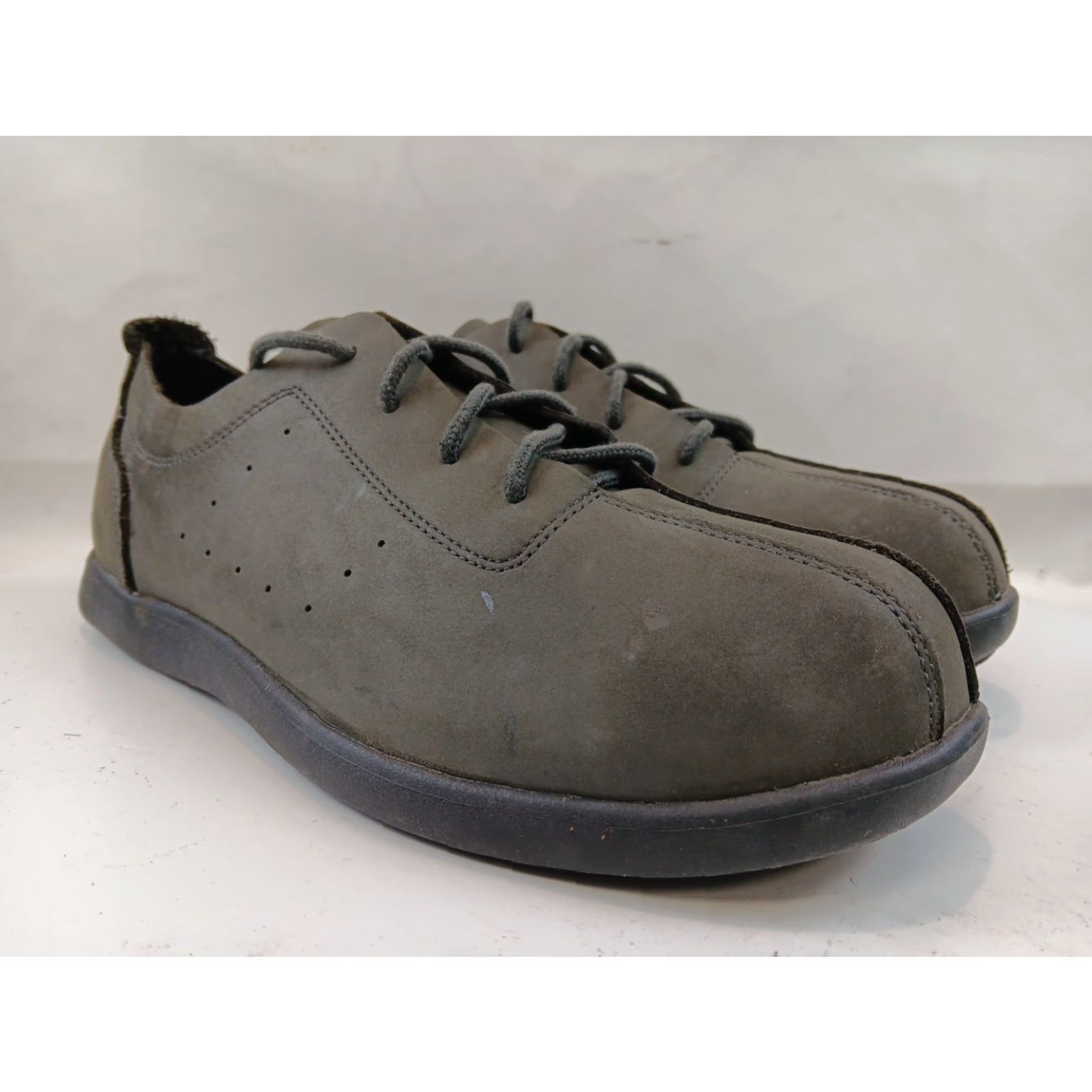 Crocs Crocs Venture Casual Shoe Mens 11M US Green Nubuck Leather Lace Up Comfort Size US 11 / EU 44 - 2 Thumbnail