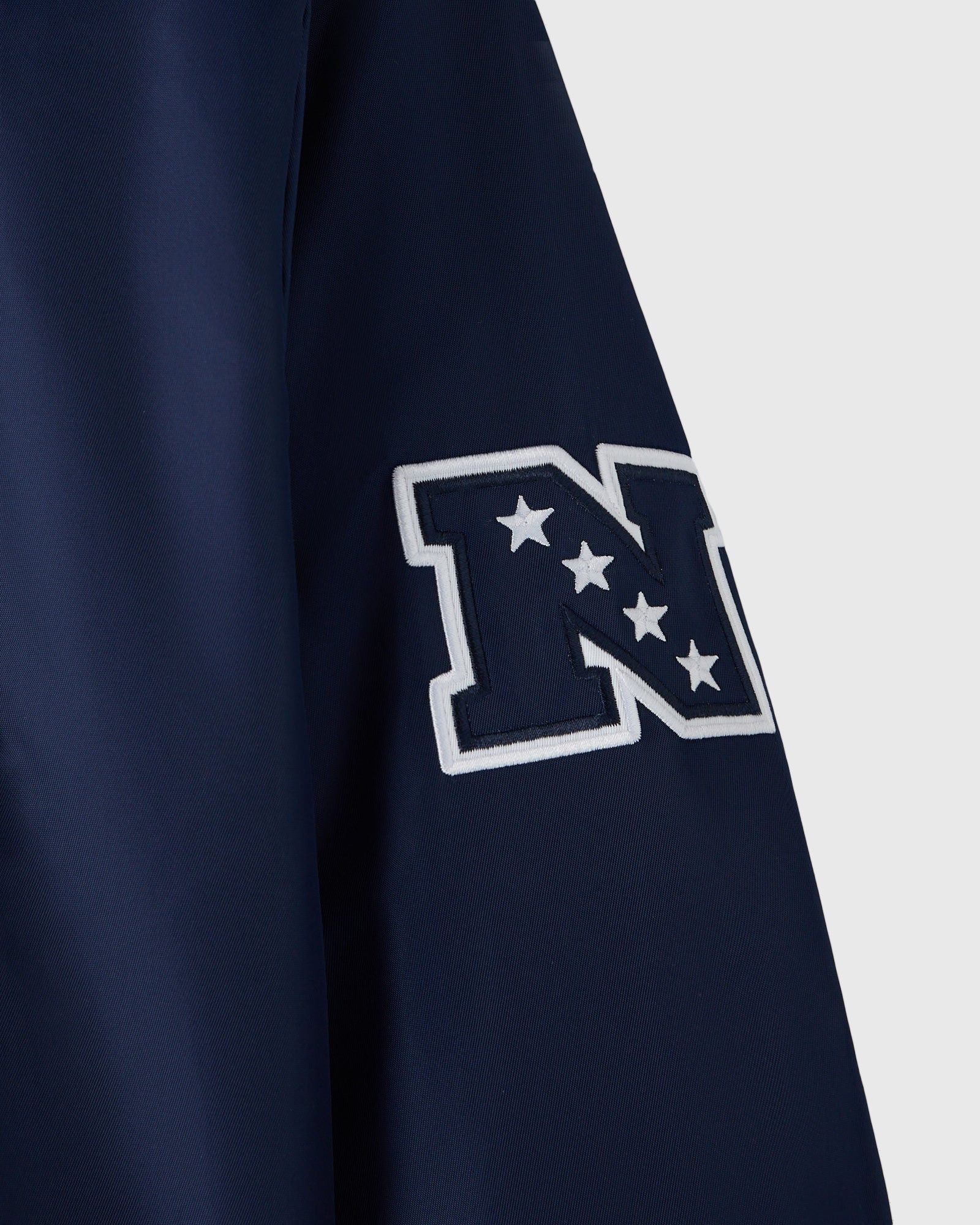 Drake OVO x NFL DALLAS COWBOYS STARTER TRAINER PULLOVER JACKET Size US M / EU 48-50 / 2 - 7 Thumbnail