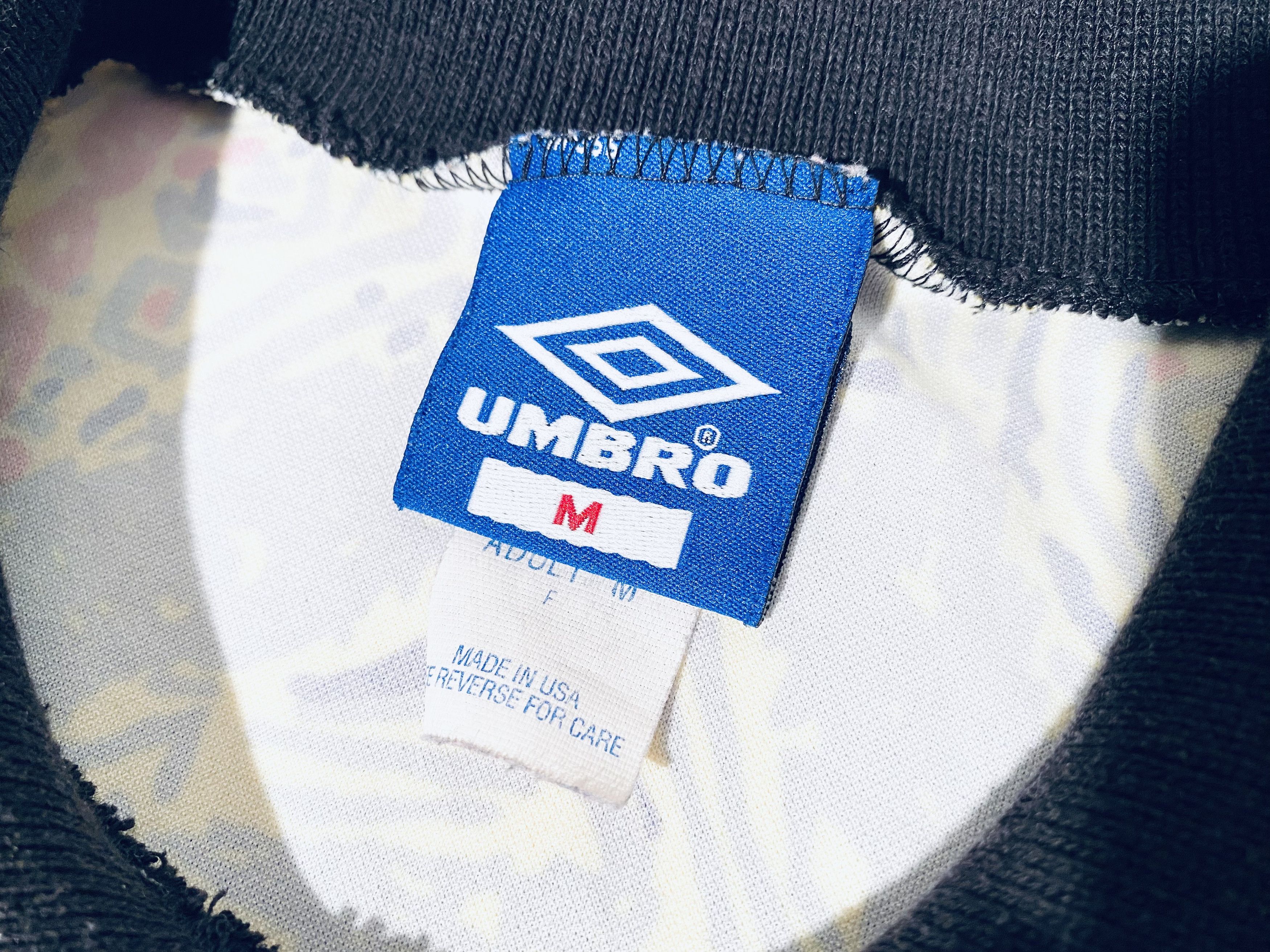 Umbro Umbro Template Goalkeeper Jersey 90s Vintage Size US M / EU 48-50 / 2 - 7 Thumbnail