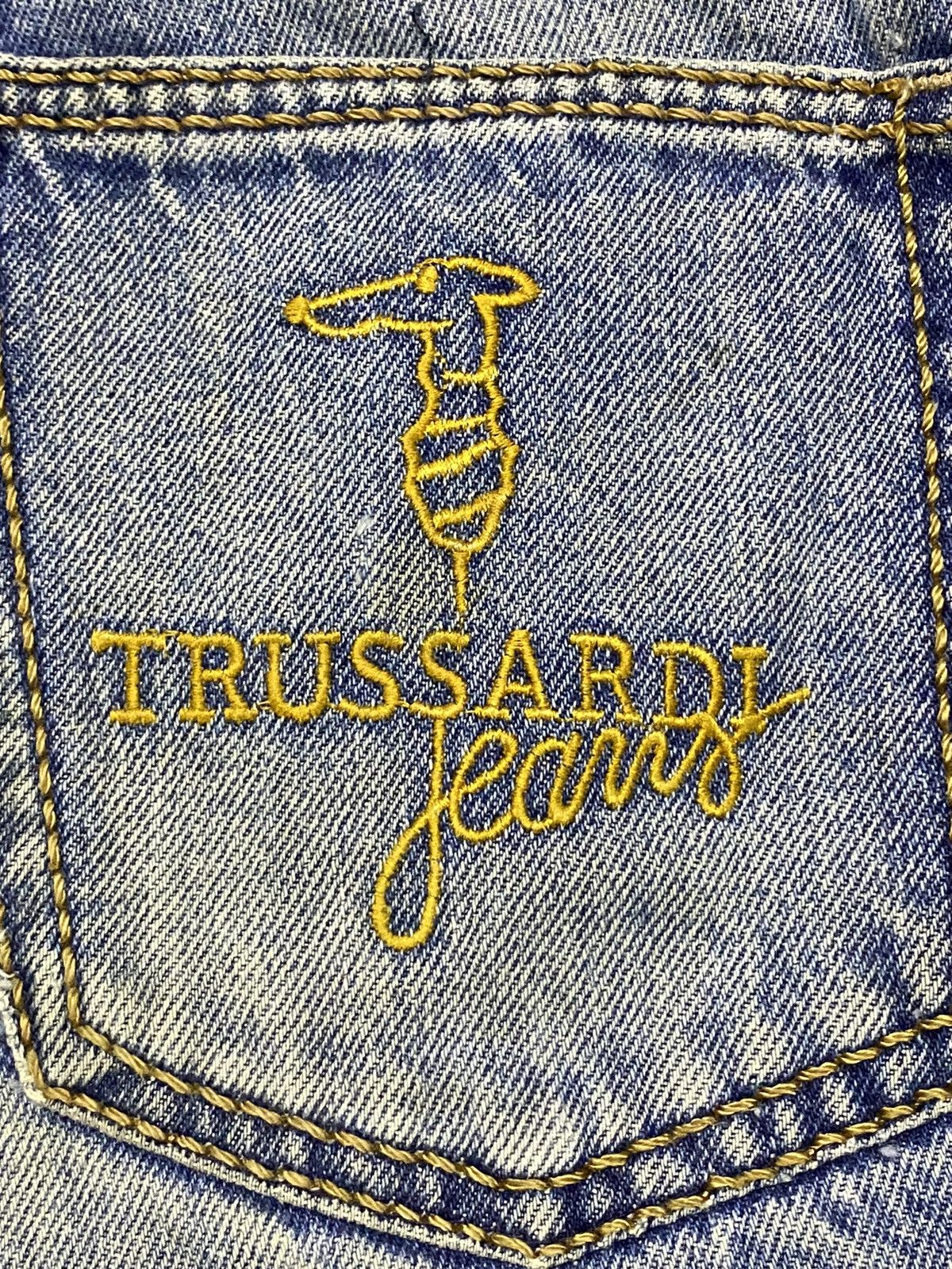 Trussardi Vintage Trussardi Blue Wash Distressed Jeans Size US 28 / EU 44 - 9 Thumbnail