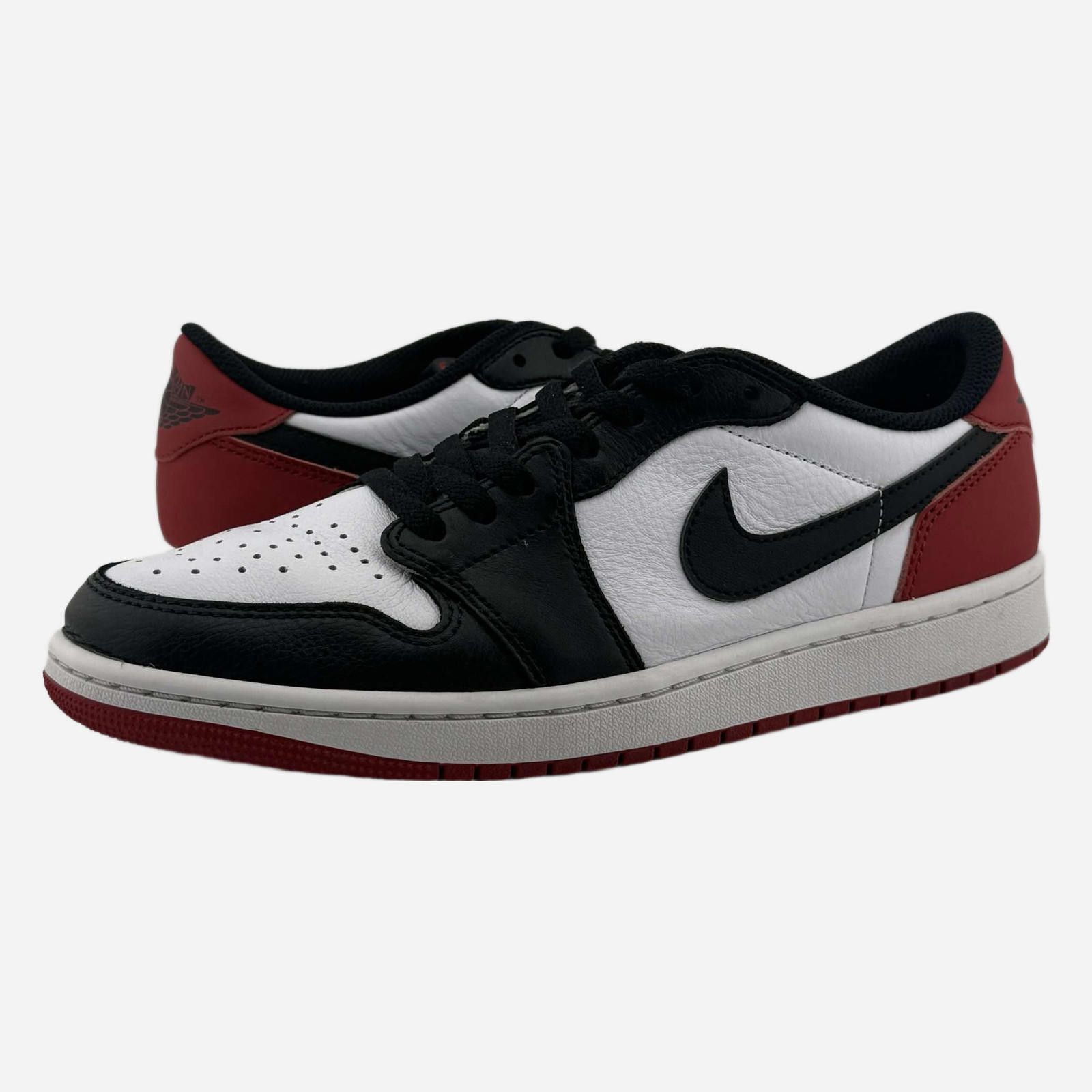 Nike Nike Air Jordan 1 Low Black Toe 9.5 Used OG Box Size US 9.5 / EU 42-43 - 1 Thumbnail