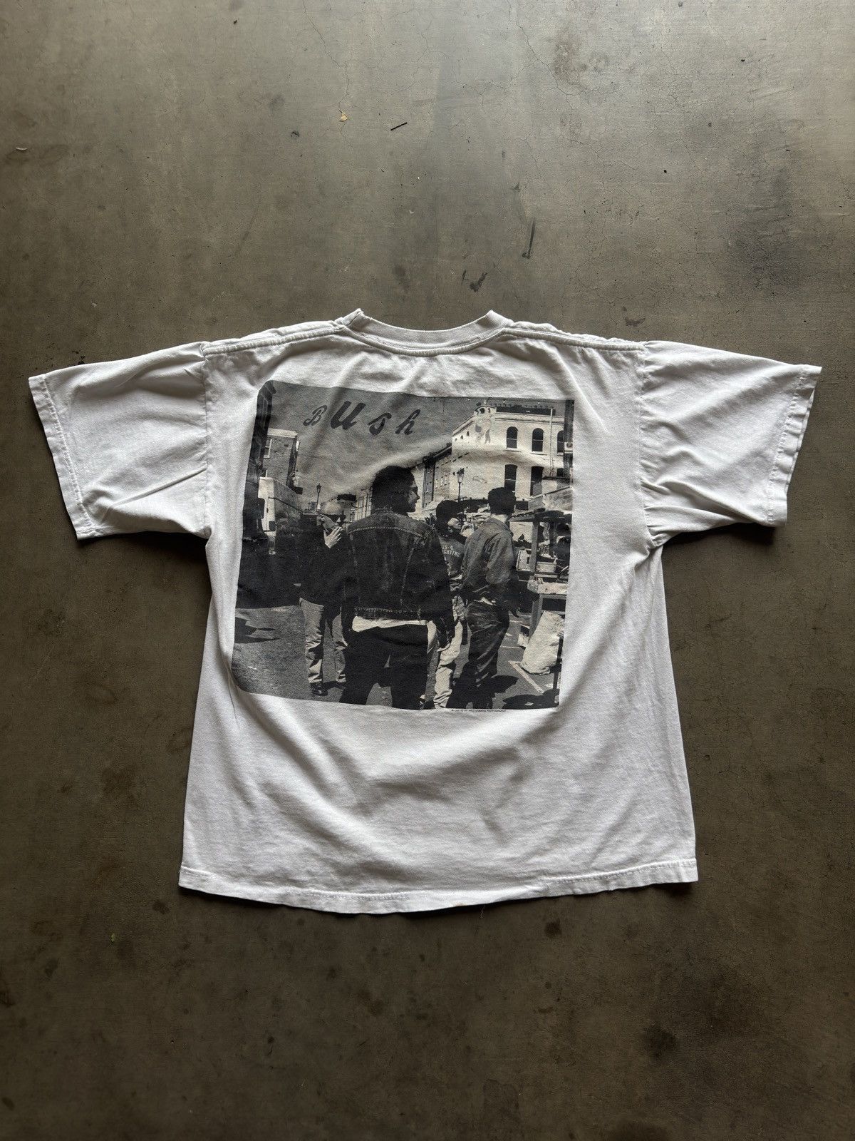 Vintage 1995 FADED Bush Band Rare White Tee Size L Size US L / EU 52-54 / 3 - 6 Thumbnail