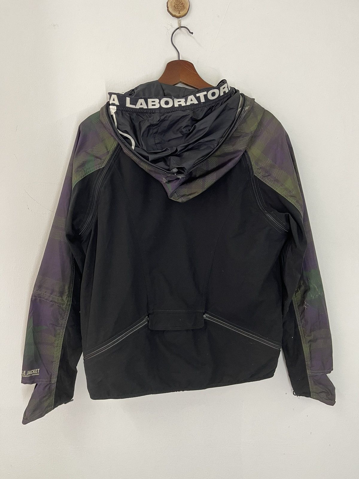 Futura Hype FUTURA LABORATORY HOODED WINDBREAKER Size US M / EU 48-50 / 2 - 4 Thumbnail