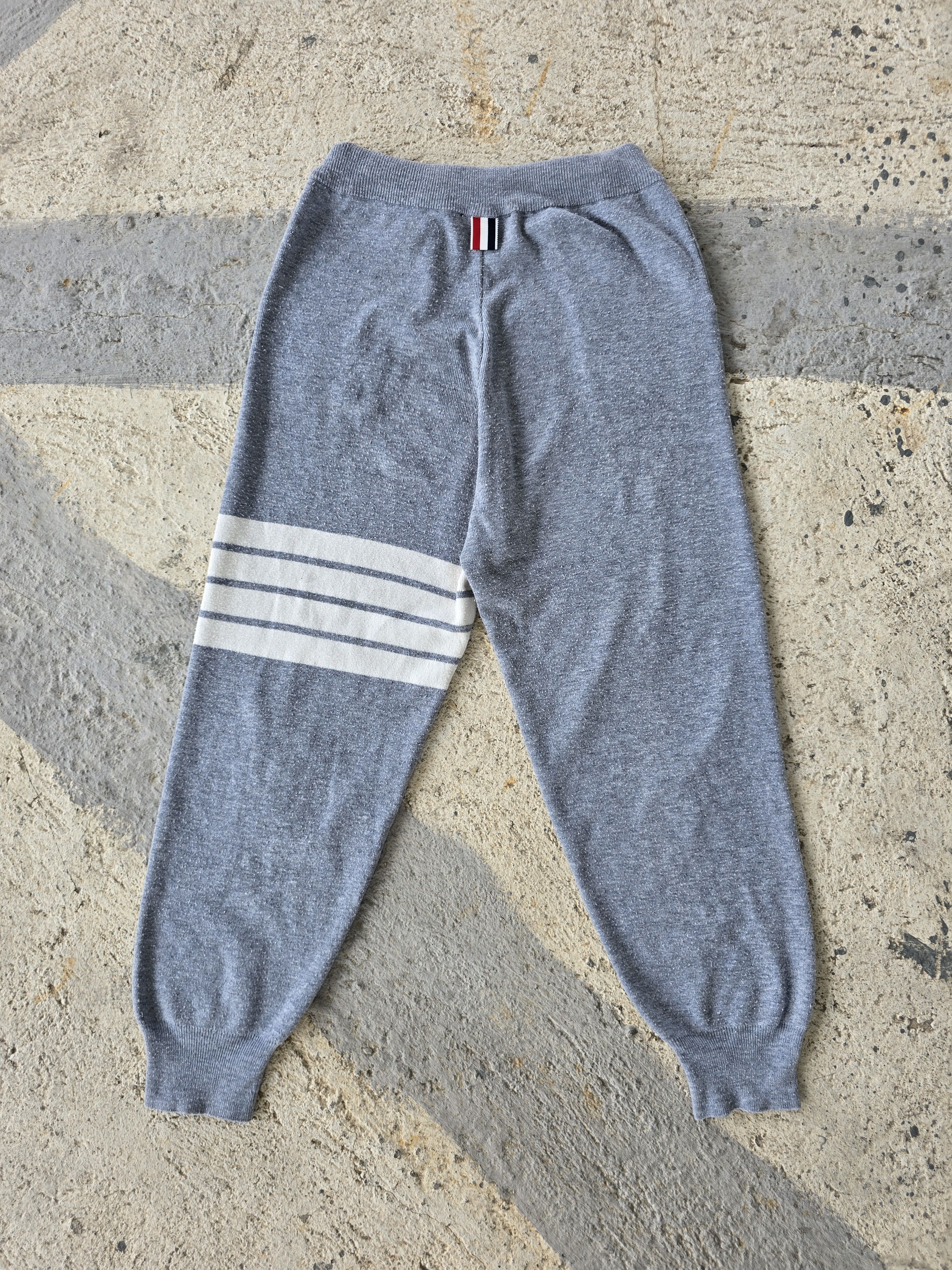 Thom Browne 4 Bar Sweatpants Size 26" / US 2 / IT 38 - 4 Thumbnail