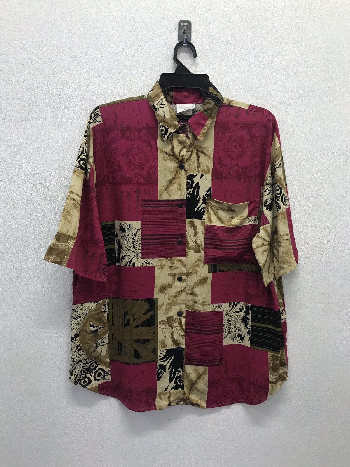 Vintage Vintage Bobbie Brooks Made In Usa Short Sleeve Shirt Size US L / EU 52-54 / 3 - 1 Thumbnail