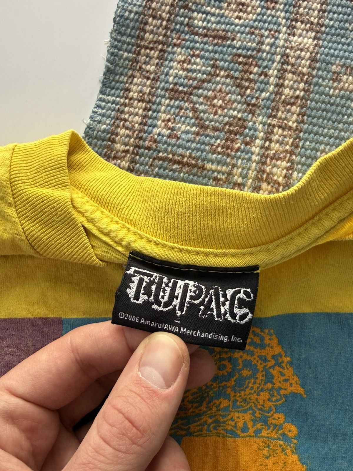 Gildan Vintage 2006 Tupac Merch Rap T-Shirt Size US S / EU 44-46 / 1 - 2 Thumbnail