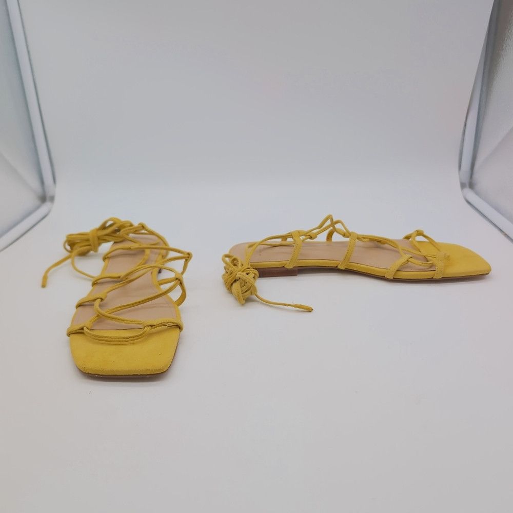 Marc Fisher Marc Fisher LTD Yellow Sz 9 Roman Strappy Sandals Mahalia Size US 9 / IT 39 - 2 Thumbnail