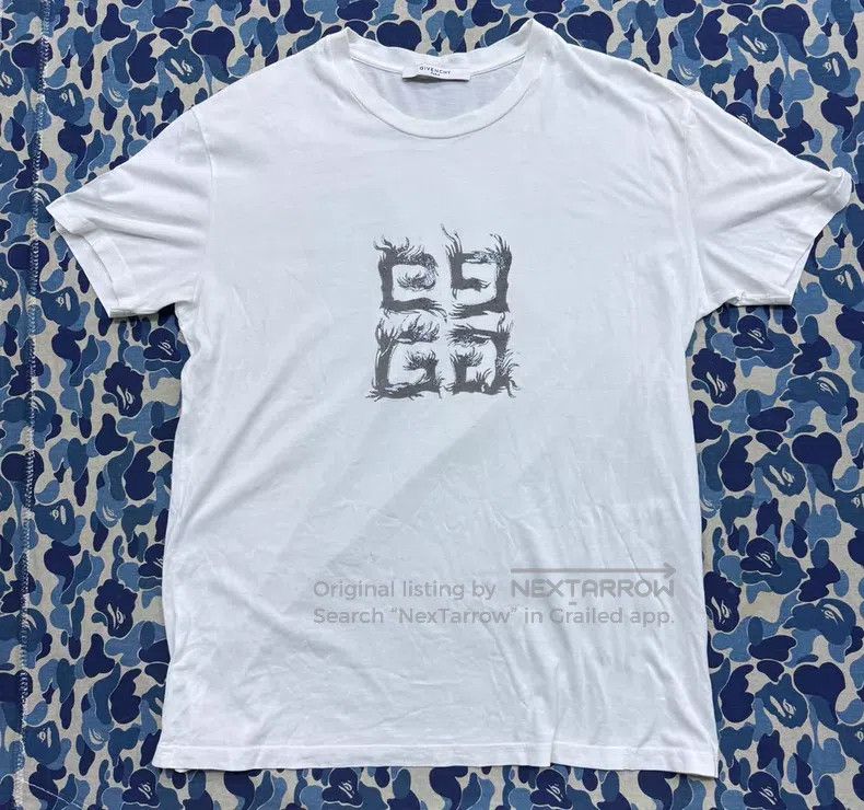 Givenchy Givenchy White Flame Logo Short Sleeve T-Shirt Size US S / EU 44-46 / 1 - 1 Thumbnail