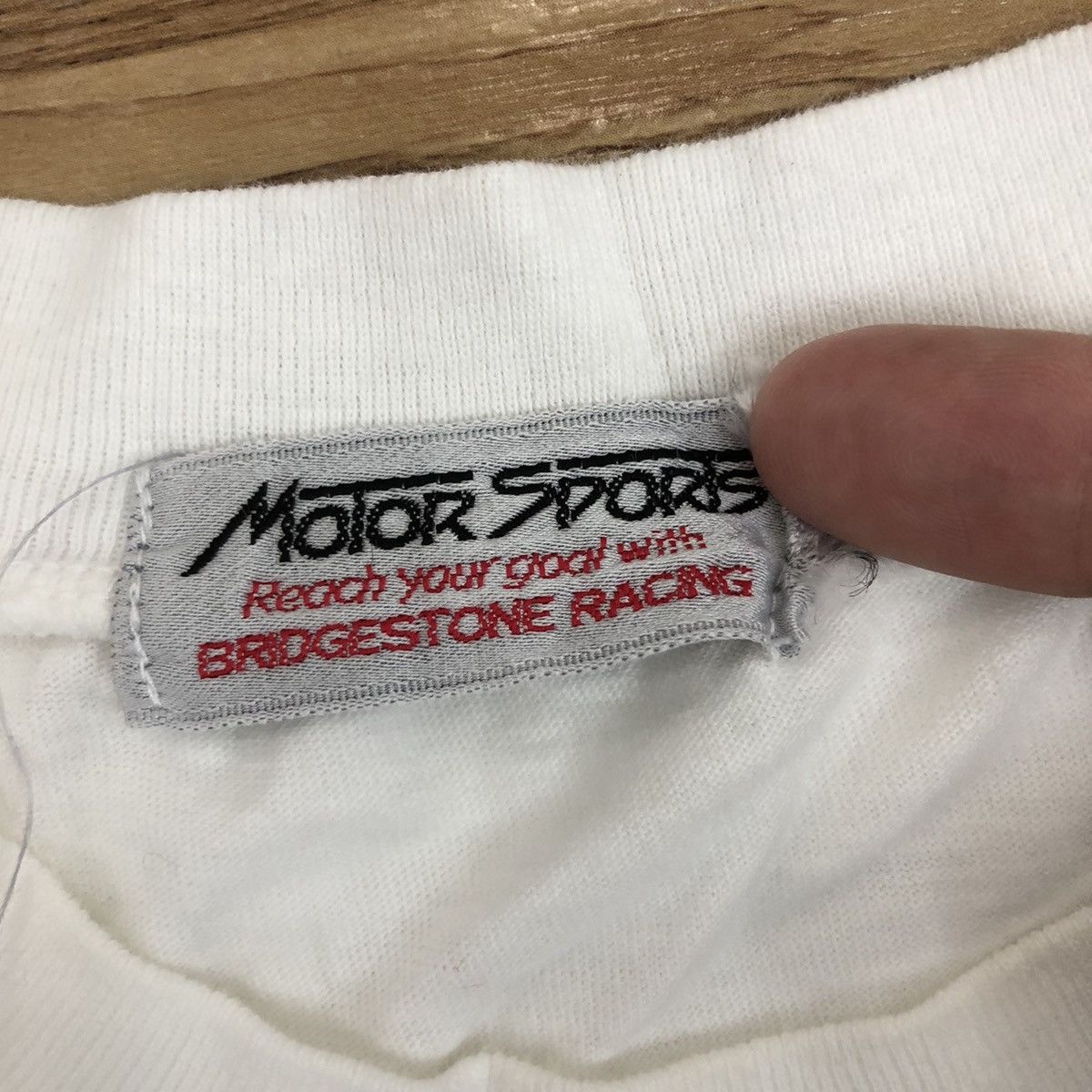 Vintage Vintage 80s BRIDGESTONE Racing T-Shirt Motosports Honda Y Size US S / EU 44-46 / 1 - 4 Thumbnail