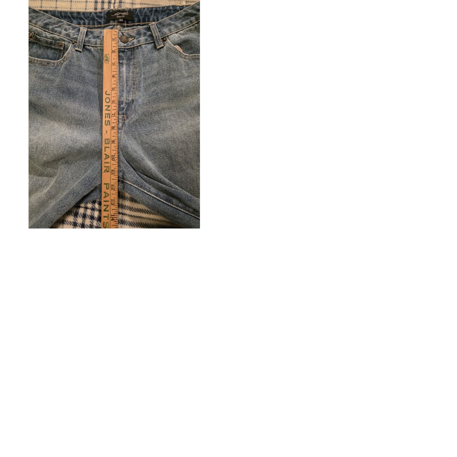 Ed Hardy VINTAGE Ed Hardy Multi Tattoo Low Waist Baggy Jeans Women's Size 32 Painted Logo Koi NWT Blue 90s Art Punk Rock Logo Jeans Womens Size 24" / US 00 / IT 34 - 11 Thumbnail