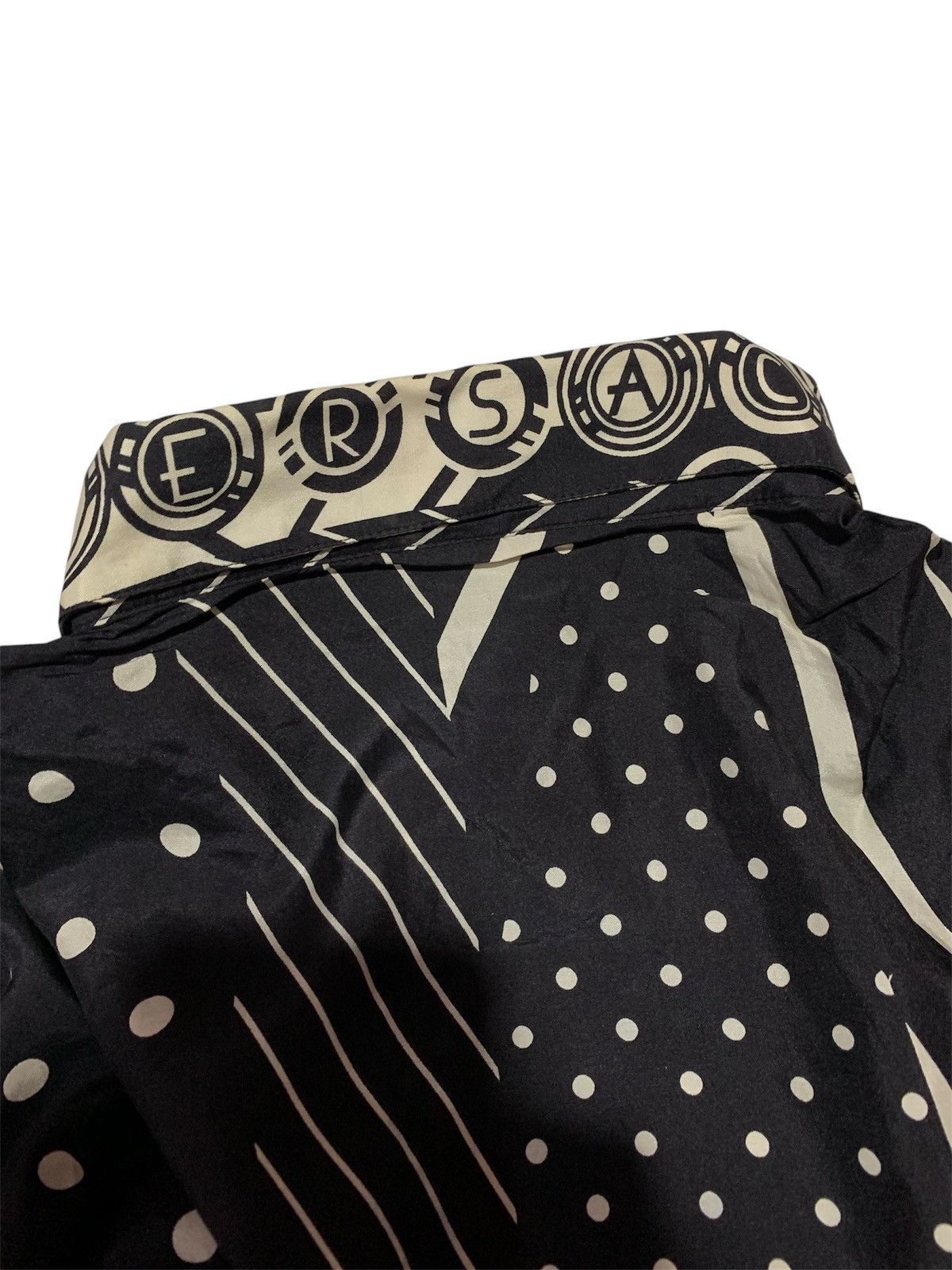 Versace 🐍 Gianni Versace Silk Shirt Size US M / EU 48-50 / 2 - 3 Thumbnail