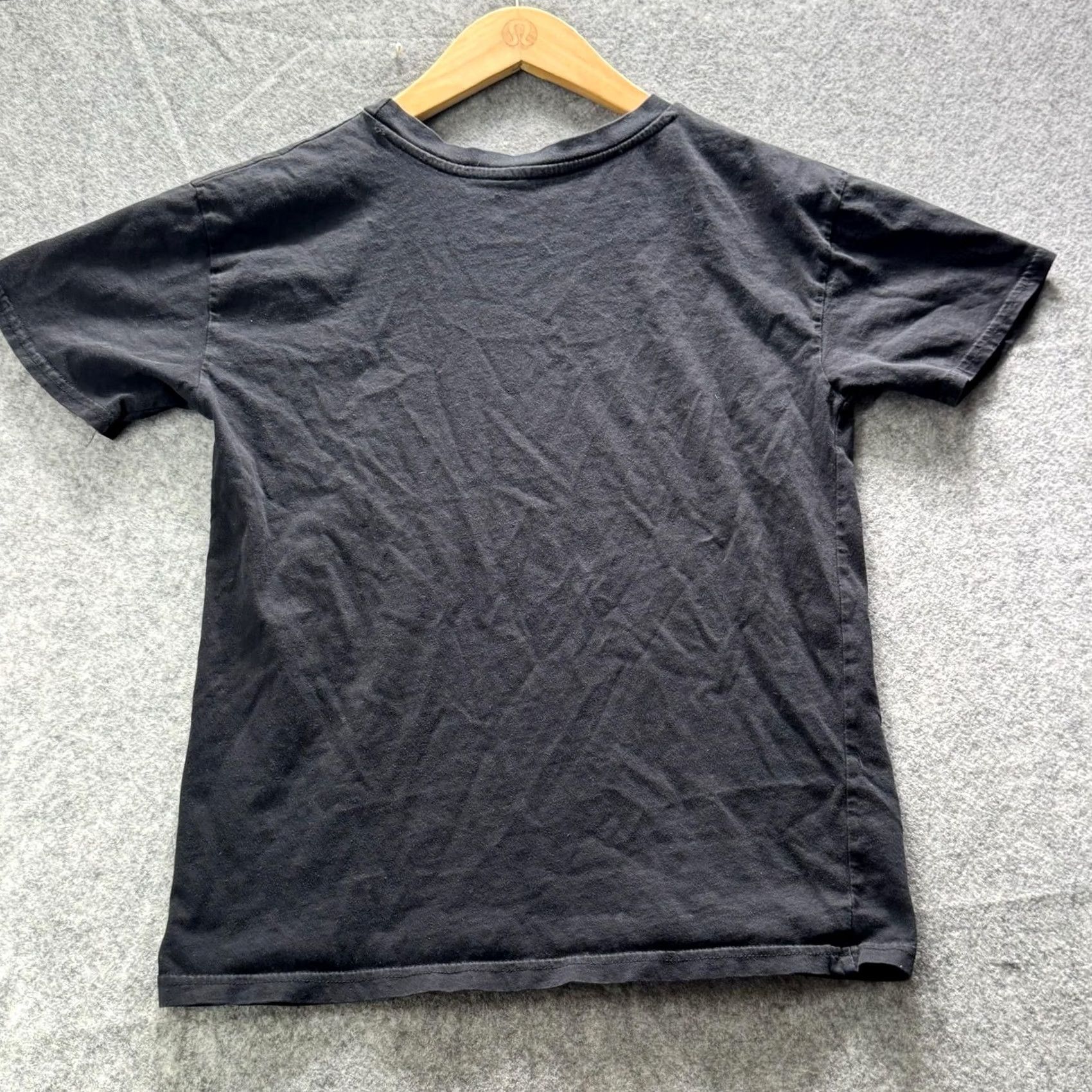 Logo 7 Ramones Shirt Mens S Black Distressed Logo Crewneck Graphic Tee Punk Rock Shirt Mens S Black Ramones Logo Crew Neck Short Sleeve Graphic Tee Band Rock Size US S / EU 44-46 / 1 - 7 Thumbnail