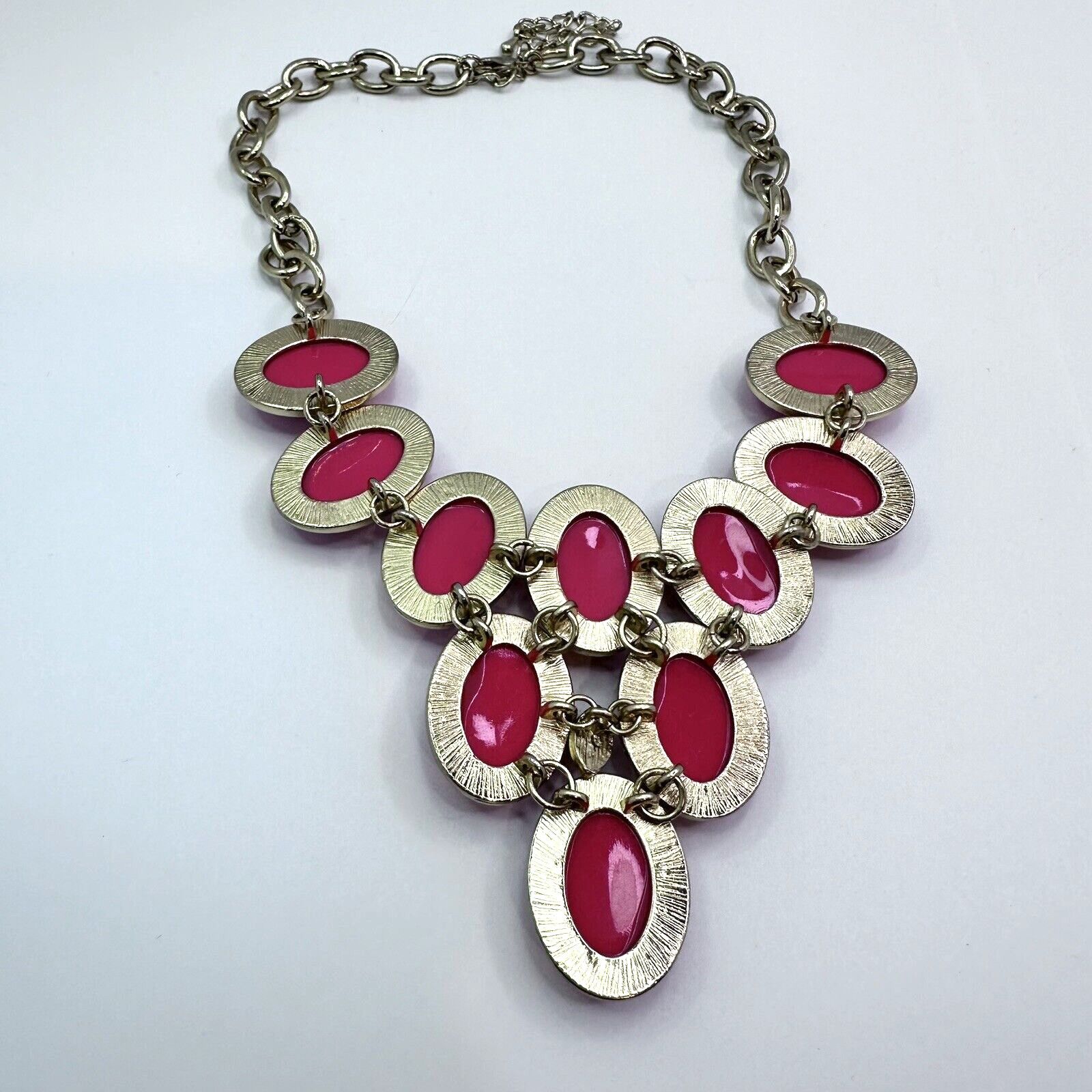 Pink Darling VTG Hot Pink Lucite Necklace Gold Tone BIb Necklace Size ONE SIZE - 10 Thumbnail