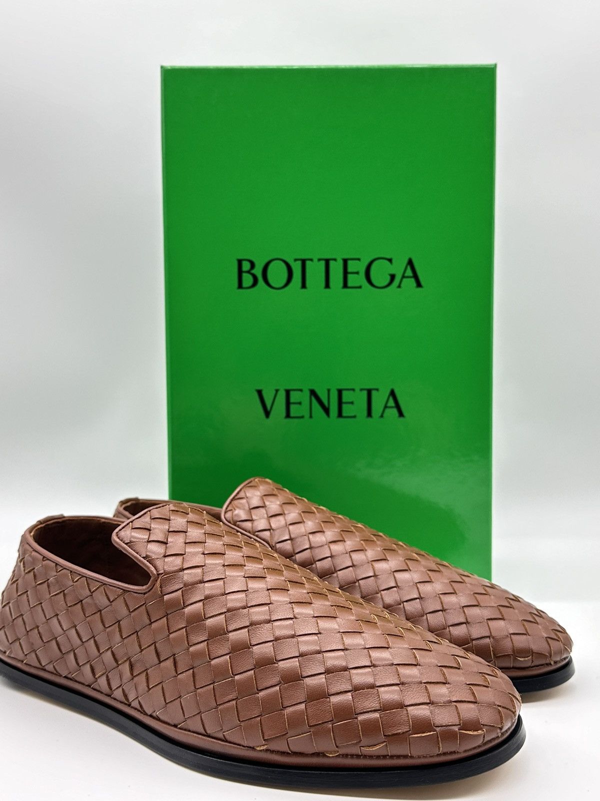 image of Bottega Veneta Slipper Leather. Size 39 in Brown Sugar, Men's