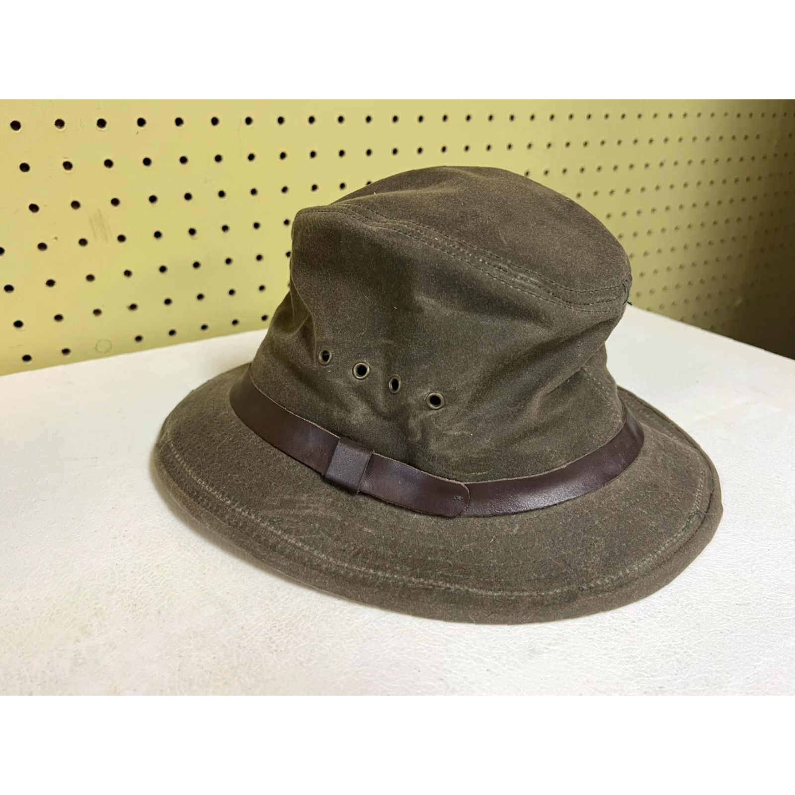 Filson VINTAGE CC Filson Co Seattle Packer Waxed Bucket Boonie Hat Sz M Tin Cloth Men’s Hat/ Bucket Size ONE SIZE - 4 Thumbnail