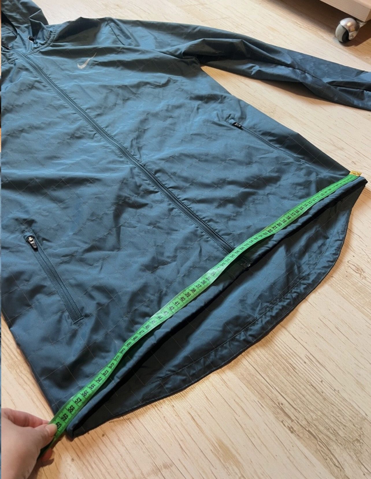 Nike Nike Flicker Flash 3M Windbreaker Jacket L Reflective Size US L / EU 52-54 / 3 - 15 Thumbnail