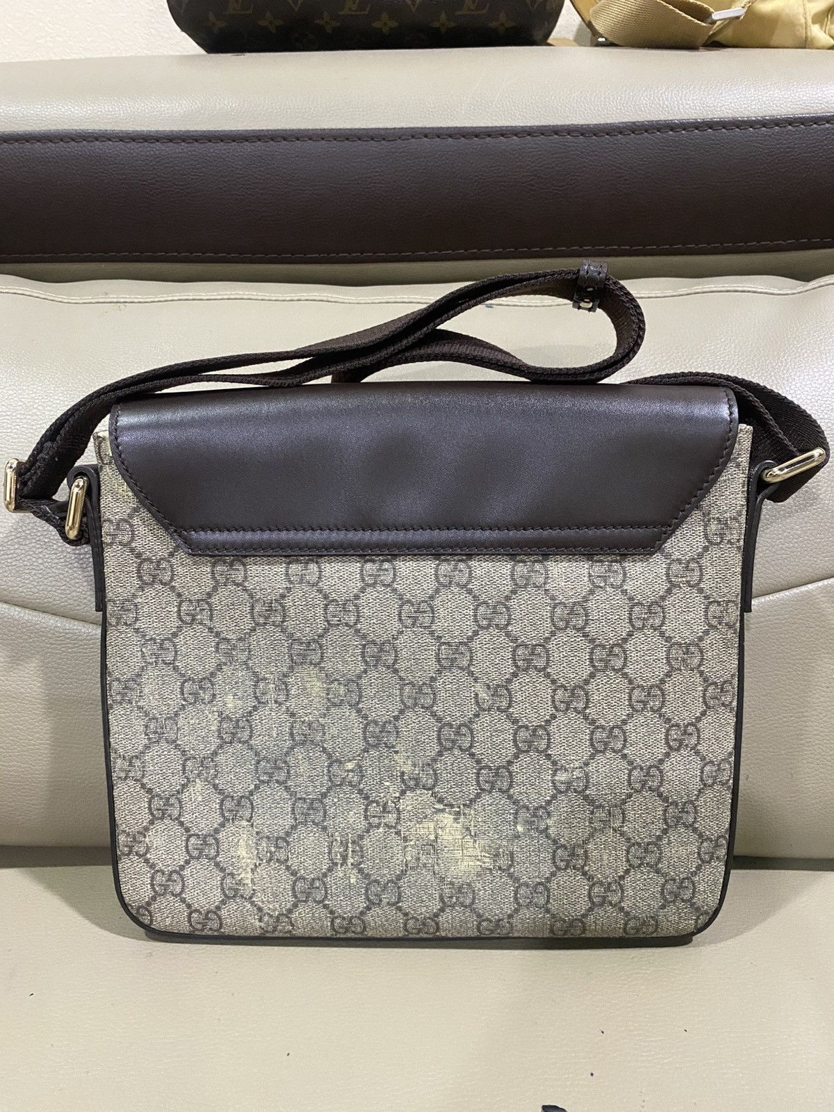 Gucci Authentic Gucci GG Supreme Flap Messenger Bag Size ONE SIZE - 2 Thumbnail