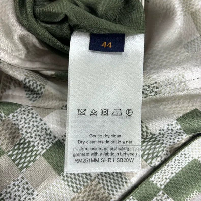 Louis Vuitton Louis Vuitton SS25 jacquard full-print single-breasted dra Size US S / EU 44-46 / 1 - 5 Thumbnail