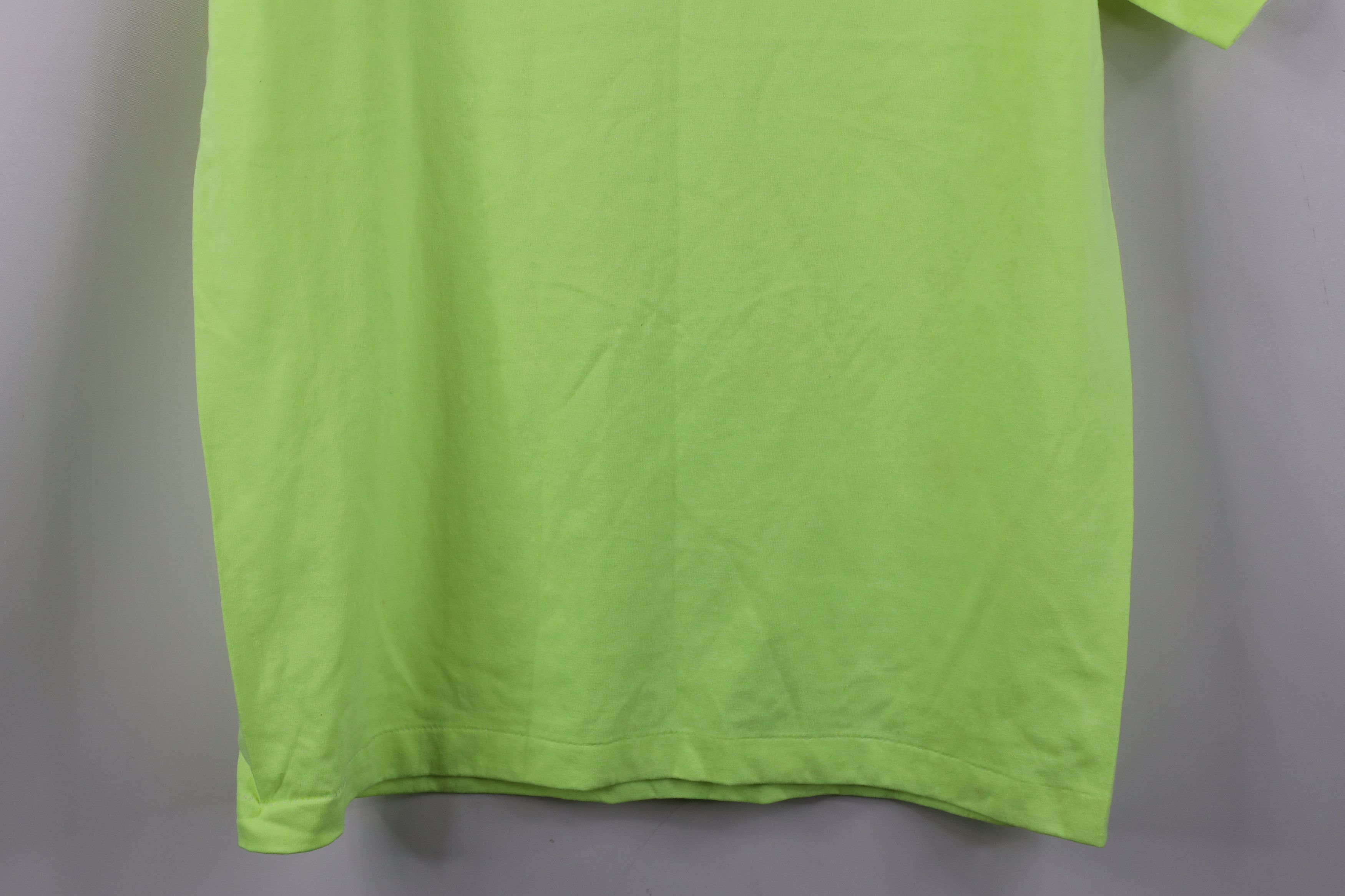 Vintage Vintage 90s Streetwear Short Sleeve T-Shirt Highlighter USA Size US L / EU 52-54 / 3 - 15 Thumbnail