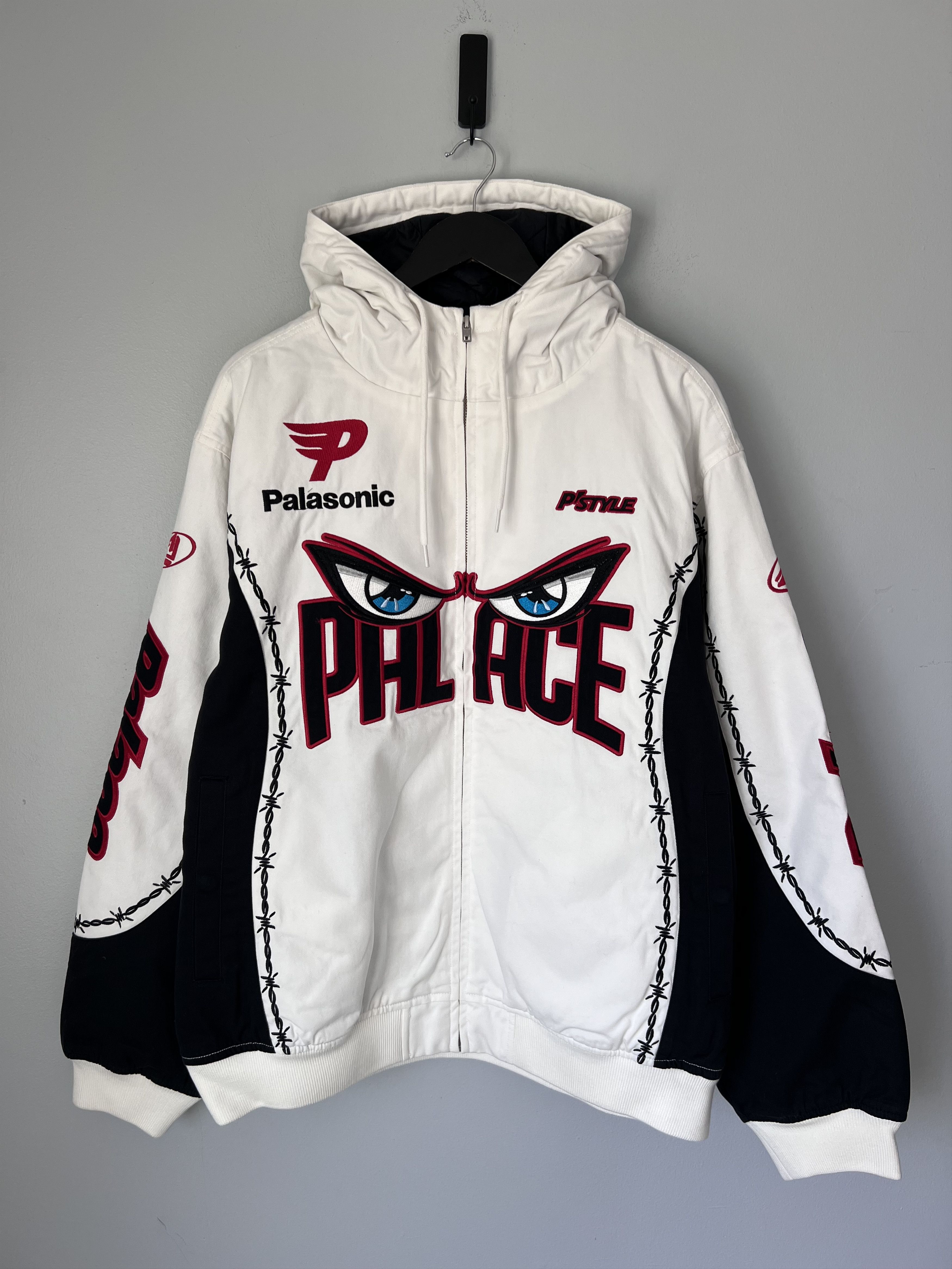 本物新品Palace Palamat Shell Jacket M White 本物新品Palace Palamat Shell Jacket M White - メルカリ