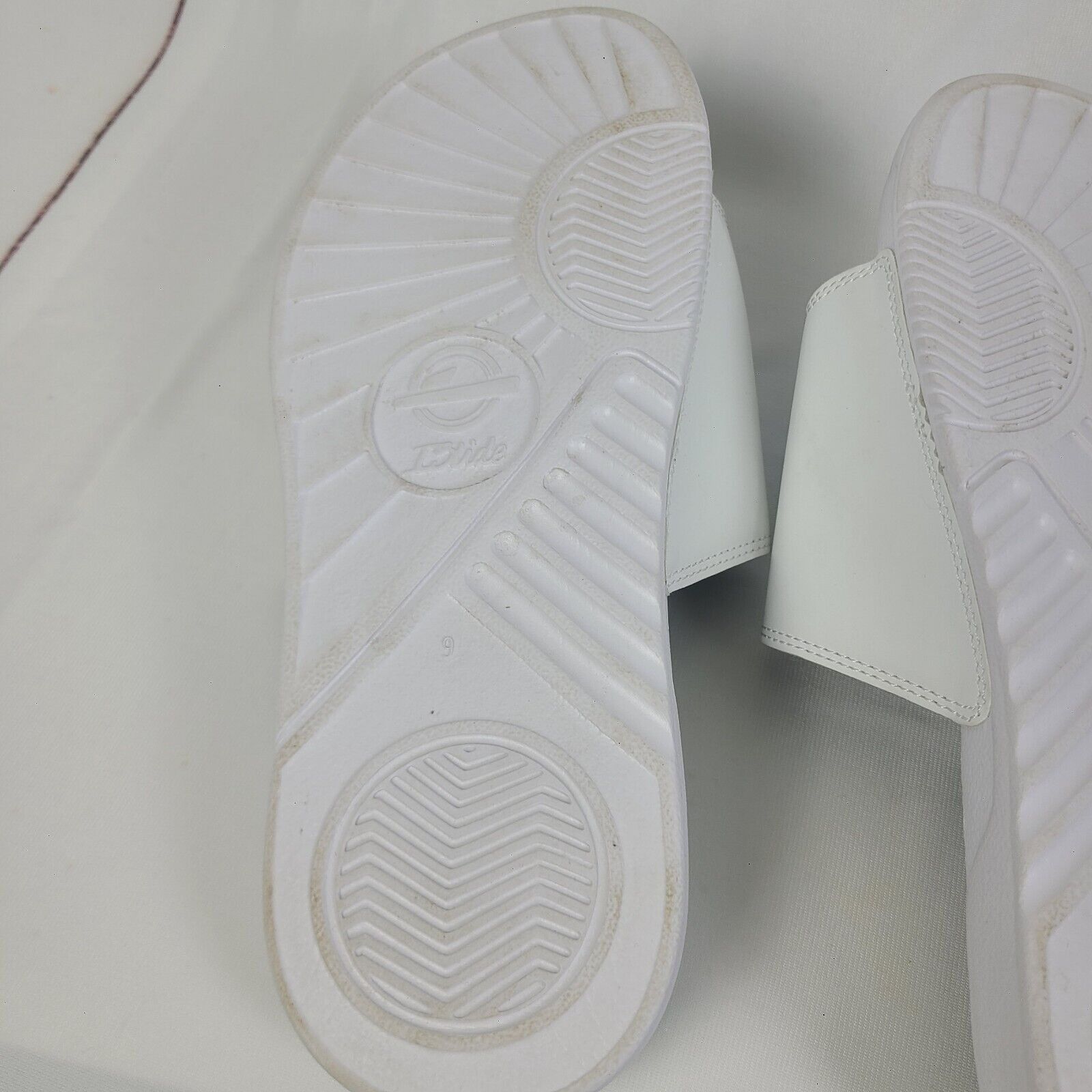 Vintage iSlide Los Angeles Lakers Men'sSlides Sandals Size 9 Size US 9 / EU 42 - 6 Thumbnail