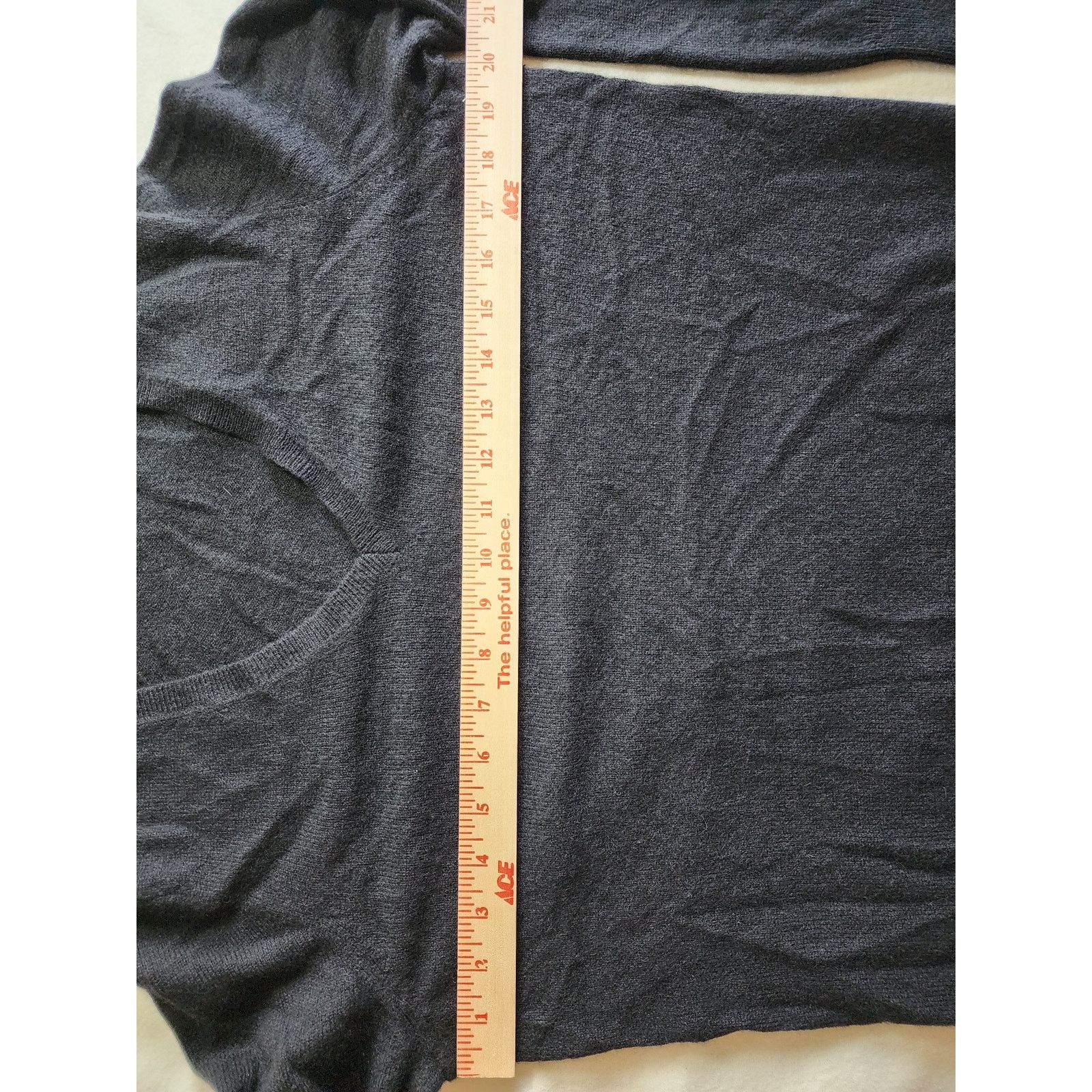 Nordstrom Halogen 100% Cashmere V-Neck Sweater Black Large Luxury Soft Size L / US 10 / IT 46 - 7 Thumbnail