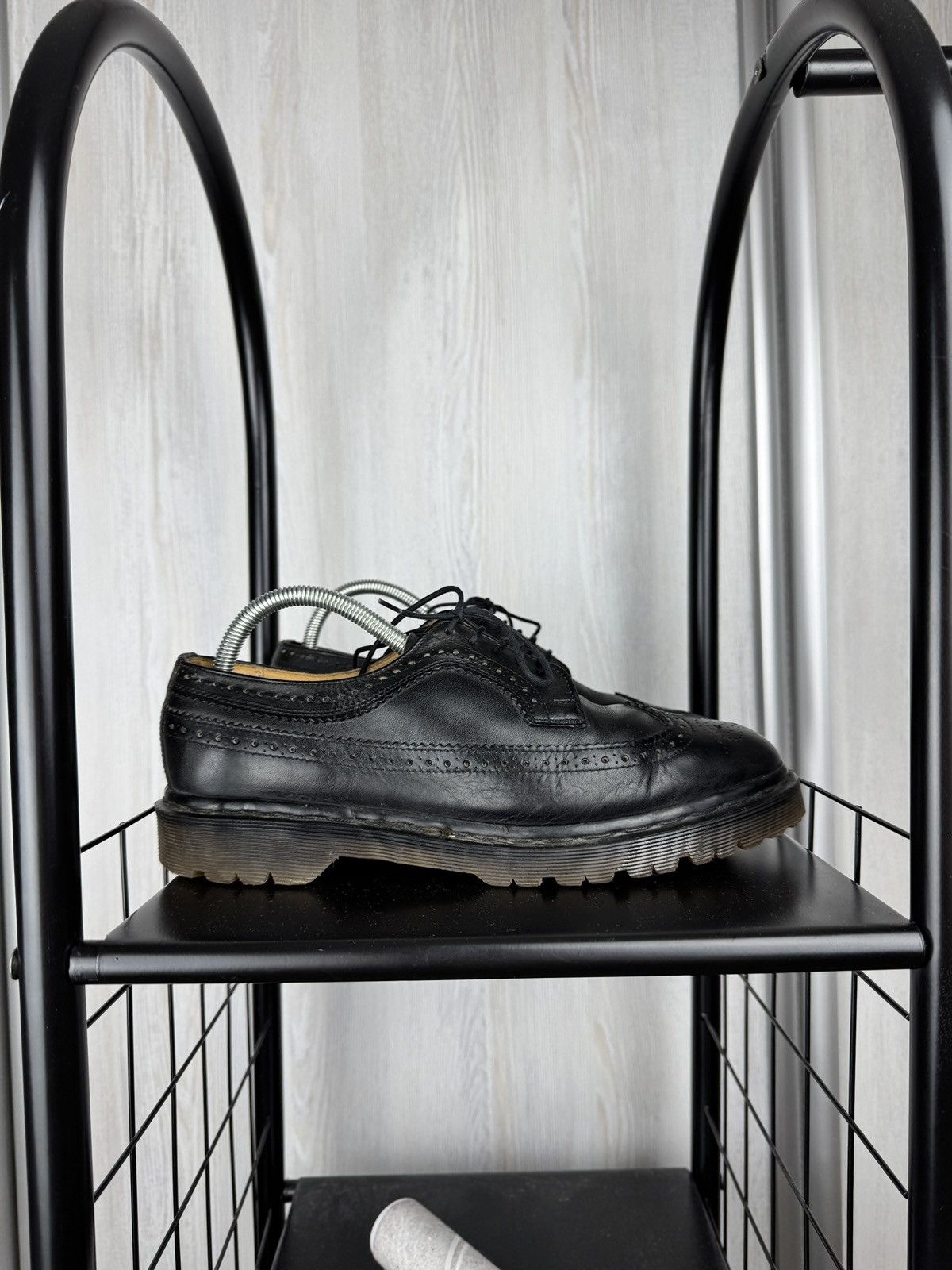 Dr. Martens Dr. Martens Leather Brogue Wingtip Oxfords England shoes Size US 10 / EU 43 - 1 Thumbnail
