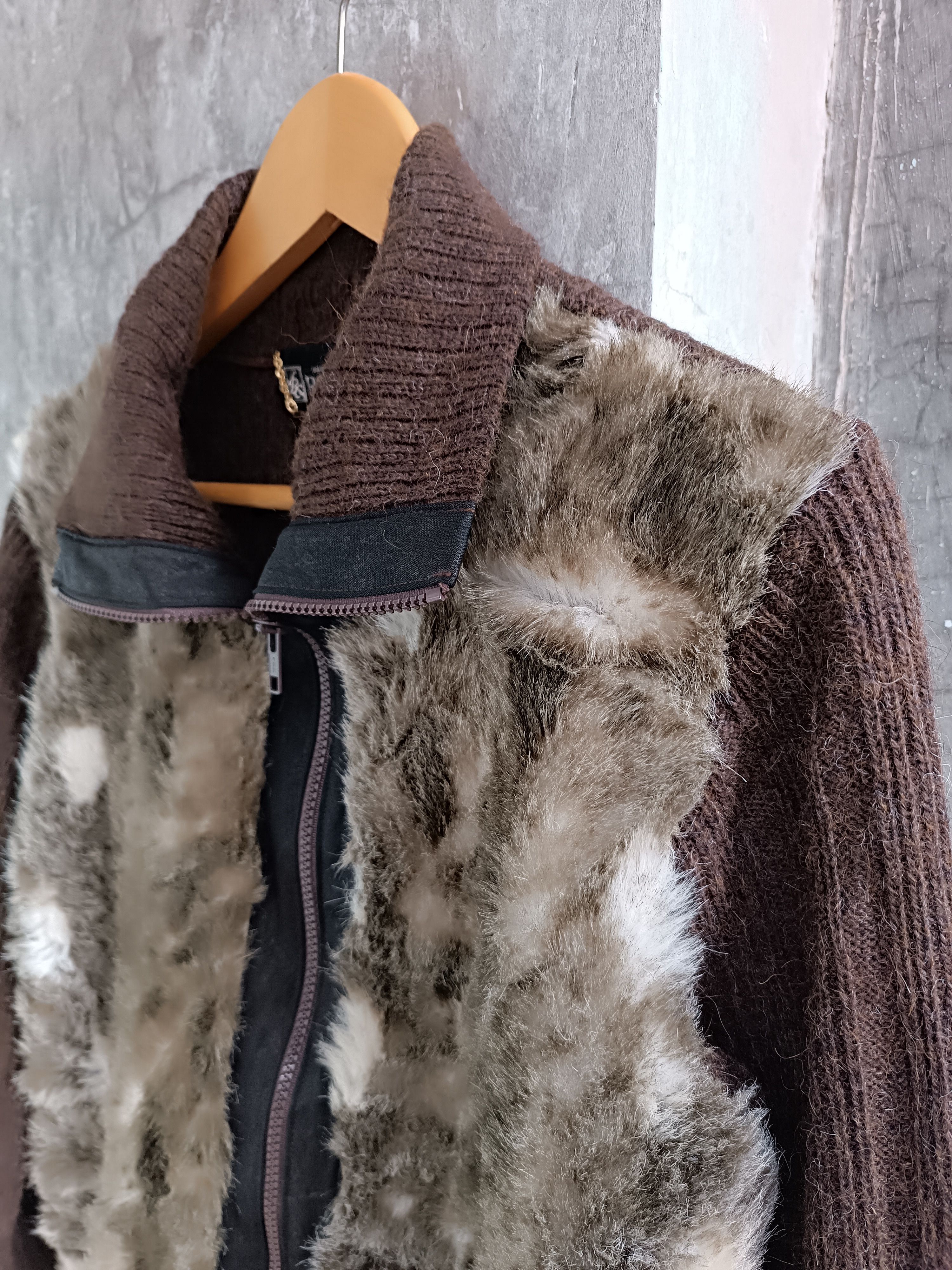 Japanese Brand VINTAGE ROVIAN WOOL FUR JACKET BROWN Size S / US 4 / IT 40 - 3 Thumbnail