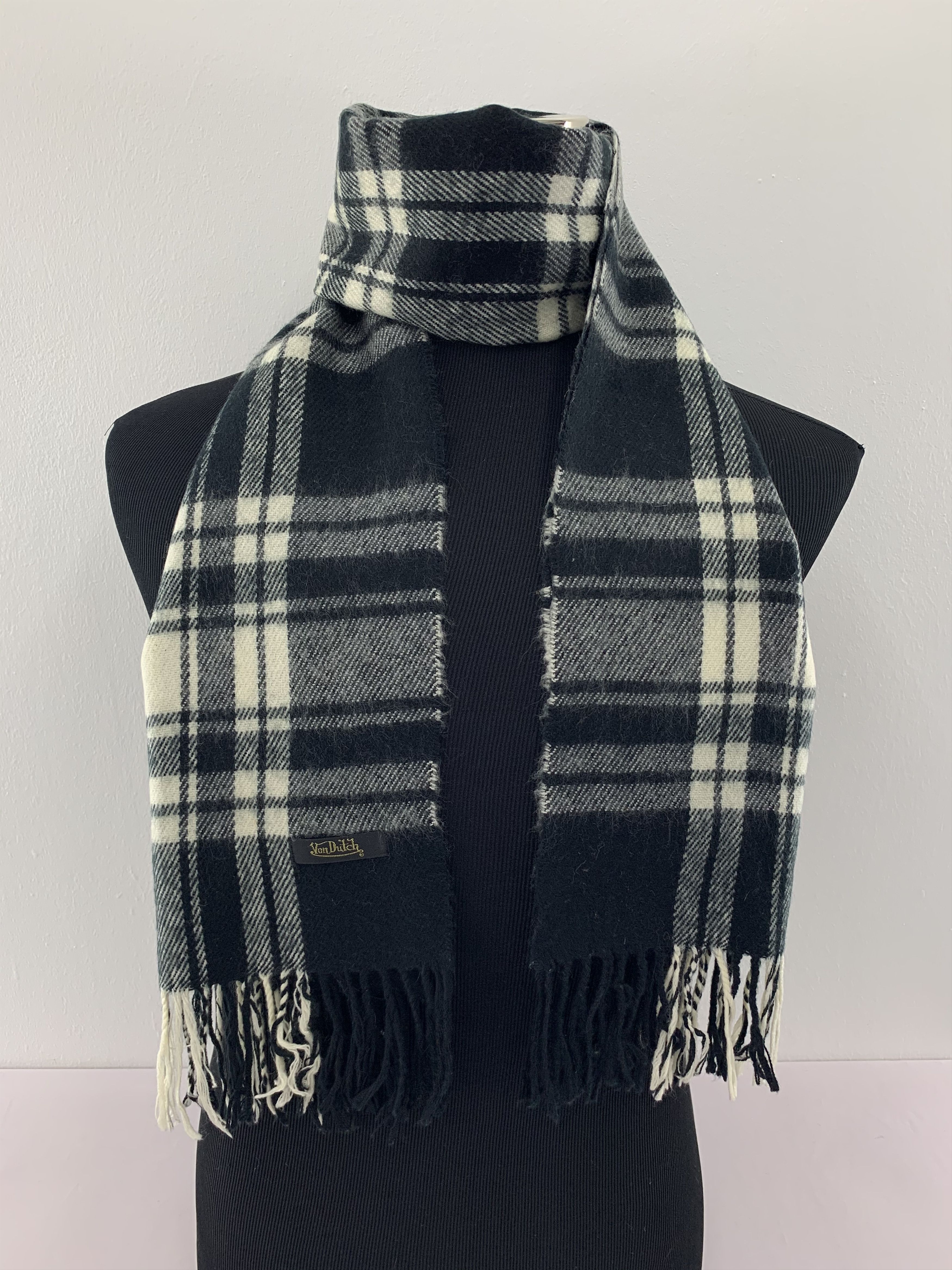 Von Dutch Von Dutch Scarf Wool Muffler Neck Wrap BL5130 Size ONE SIZE - 1 Thumbnail