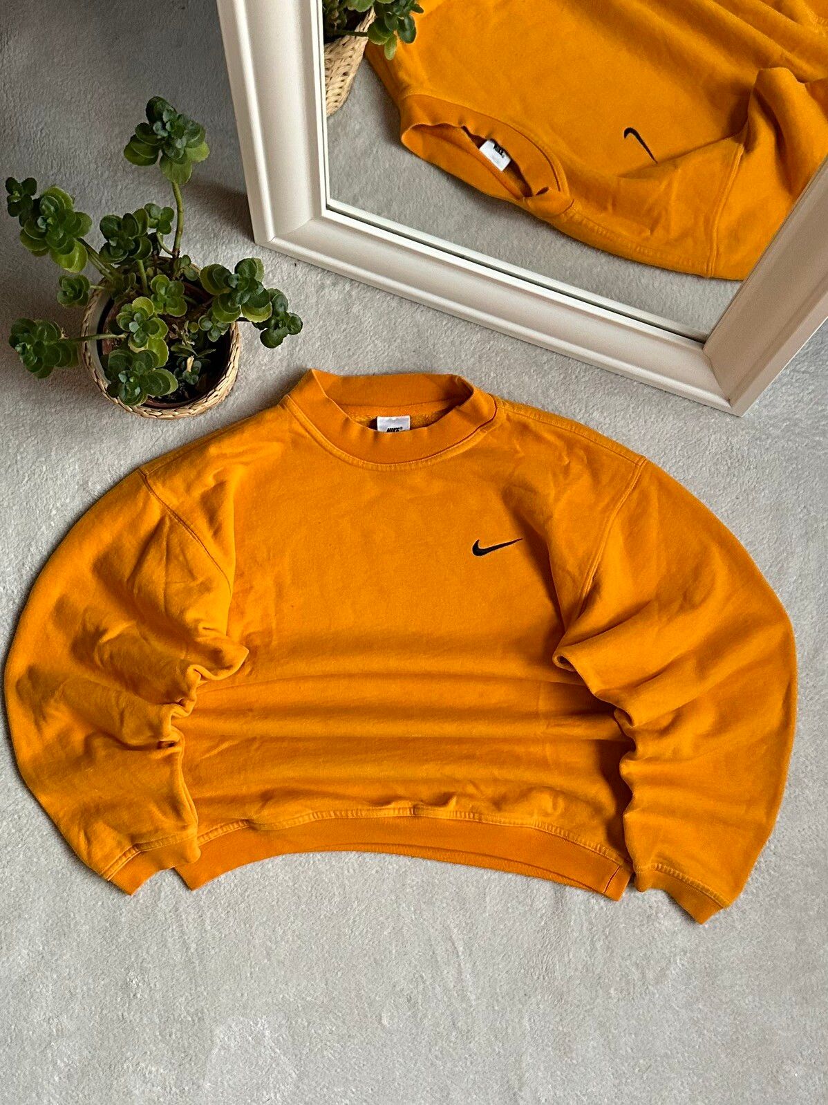 Pre-owned Nike X Vintage 90's Nike Vintage Oversize Basic Logo Streetwear Sweatshirt In Orange