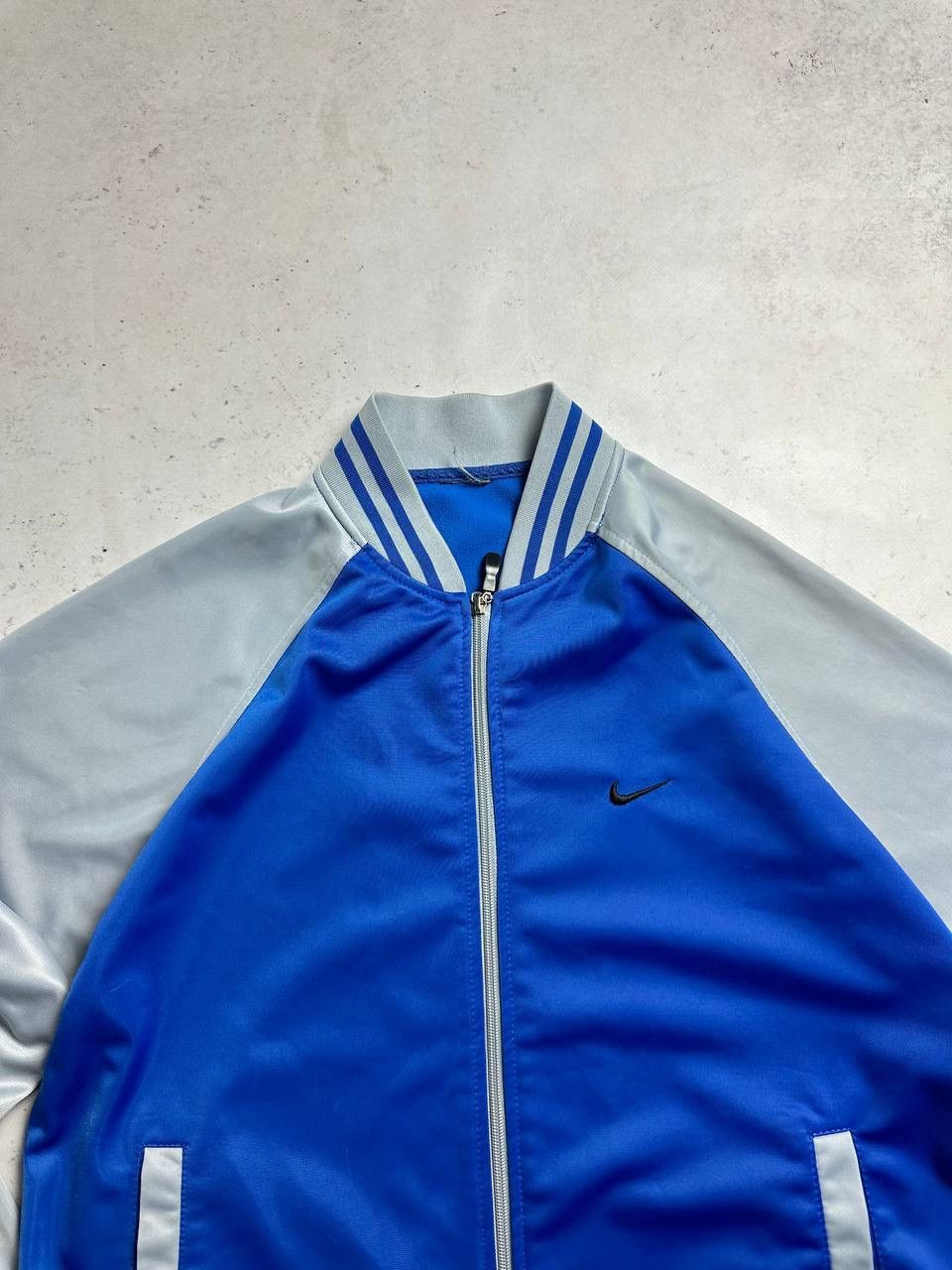 Nike × Vintage Vintage Nike Swoosh Boxy Olympic Jacket Y2K M Size US M / EU 48-50 / 2 - 2 Thumbnail