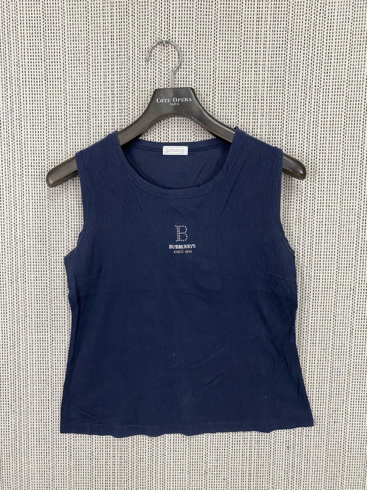 Burberry × Designer × Vintage Vintage burberrys tanktop/sleeveless tshirt center logo Size US M / EU 48-50 / 2 - 6 Thumbnail