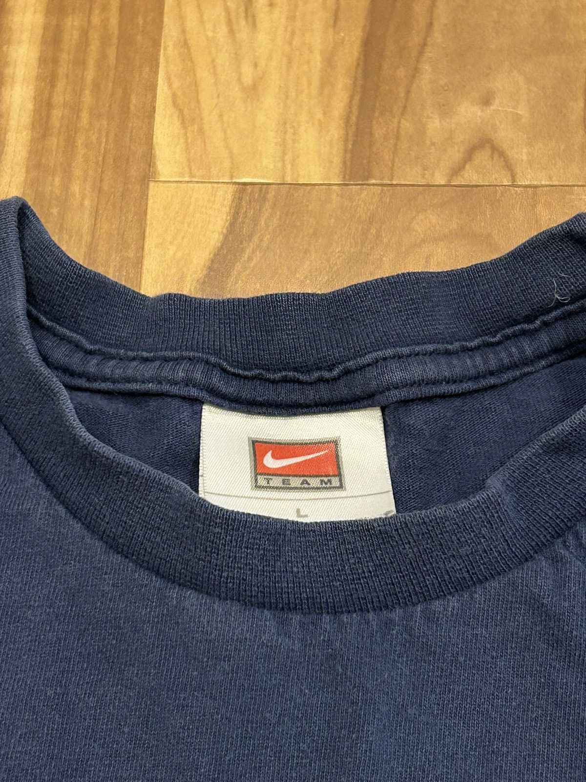 Nike Vintage Nike Soccer Tee Size US L / EU 52-54 / 3 - 3 Thumbnail