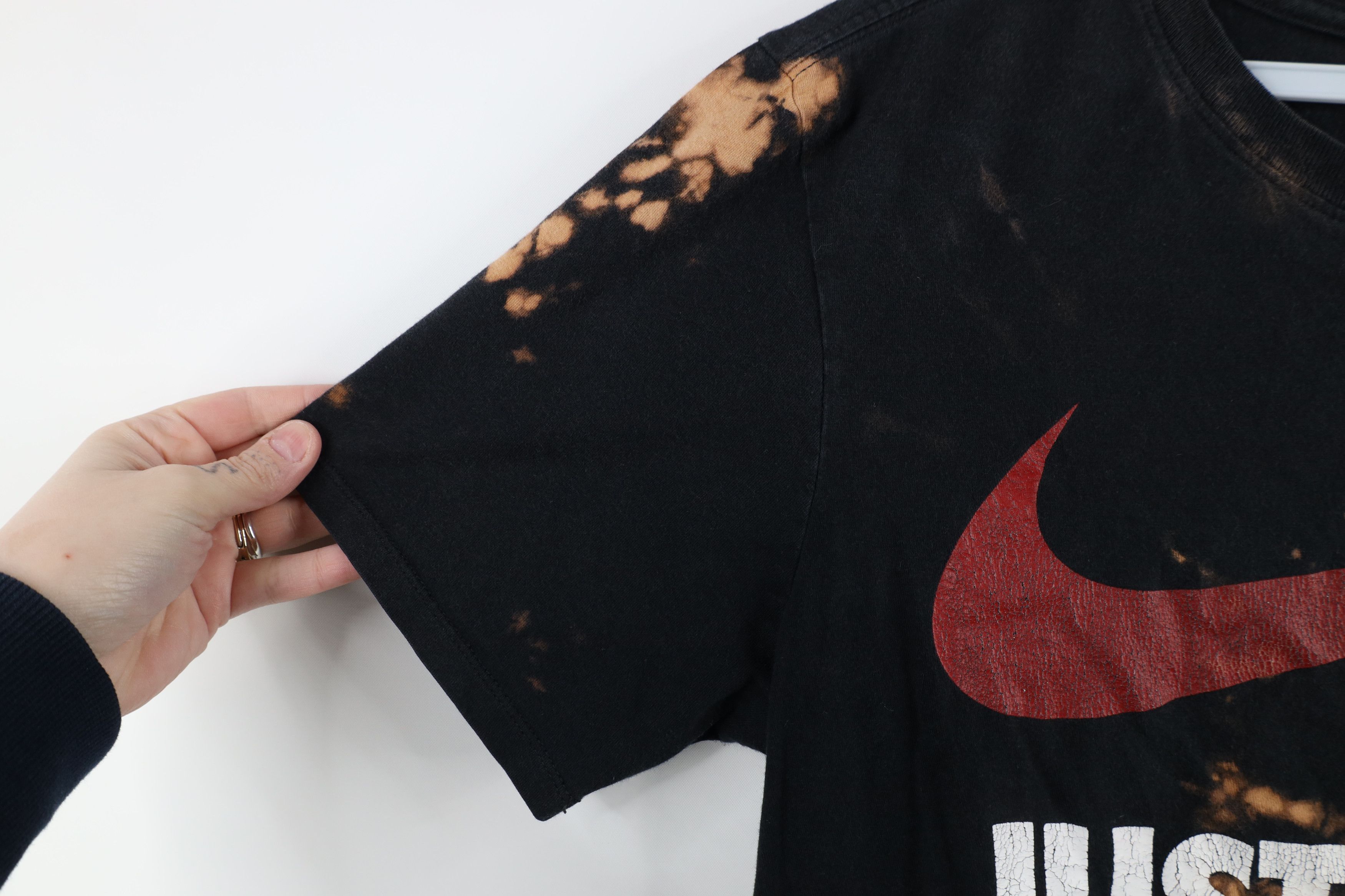 Nike × Vintage Vintage Y2K Nike Swoosh Acid Wash Just Do It T-Shirt Black Size US S / EU 44-46 / 1 - 5 Thumbnail
