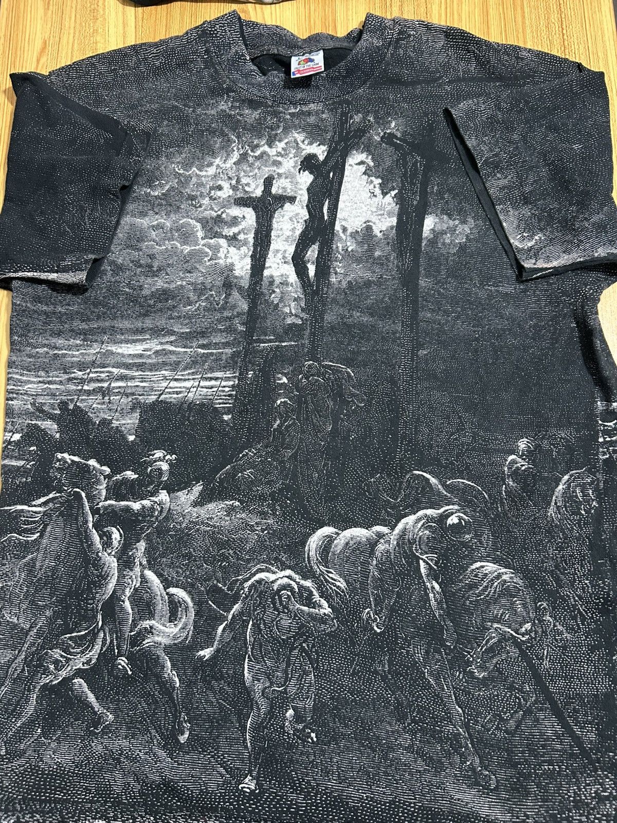 Vintage 90’s The Cruxifiction by Gustav Doré Size US L / EU 52-54 / 3 - 1 Thumbnail