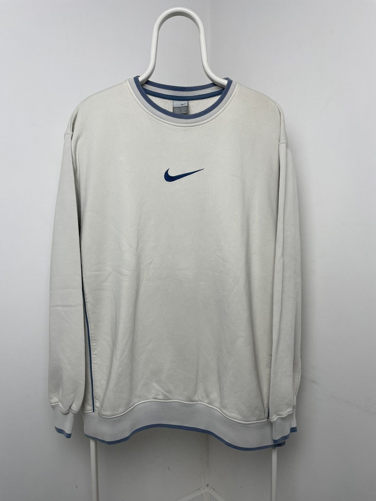 Nike × Vintage Nike Vintage Centre Logo 90’s biege Gray Size US XL / EU 56 / 4 - 2 Thumbnail