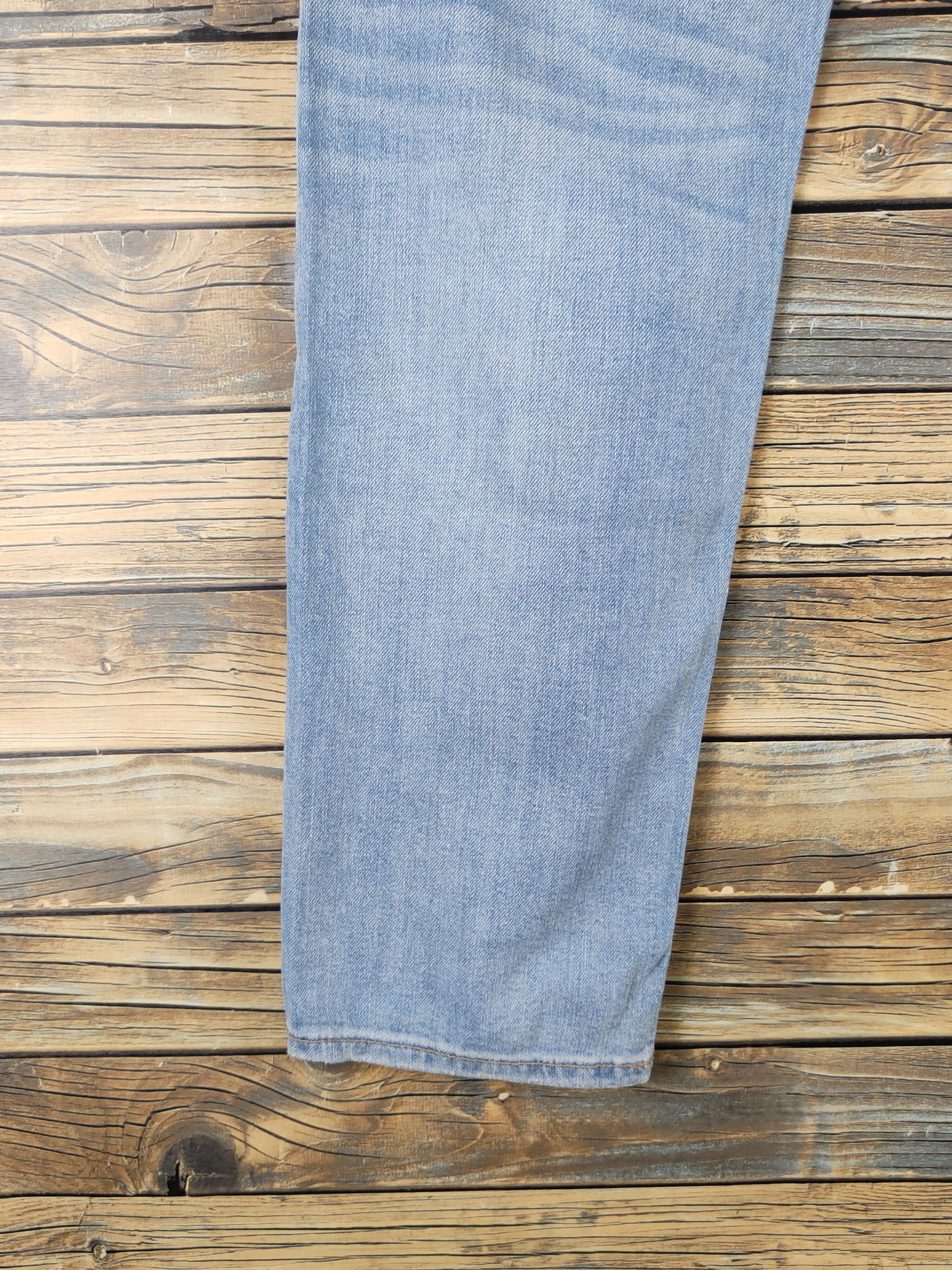 Japanese Brand Uniqlo Blue Faded Distressed Ripped Jeans #W1297 Size US 31 - 9 Thumbnail