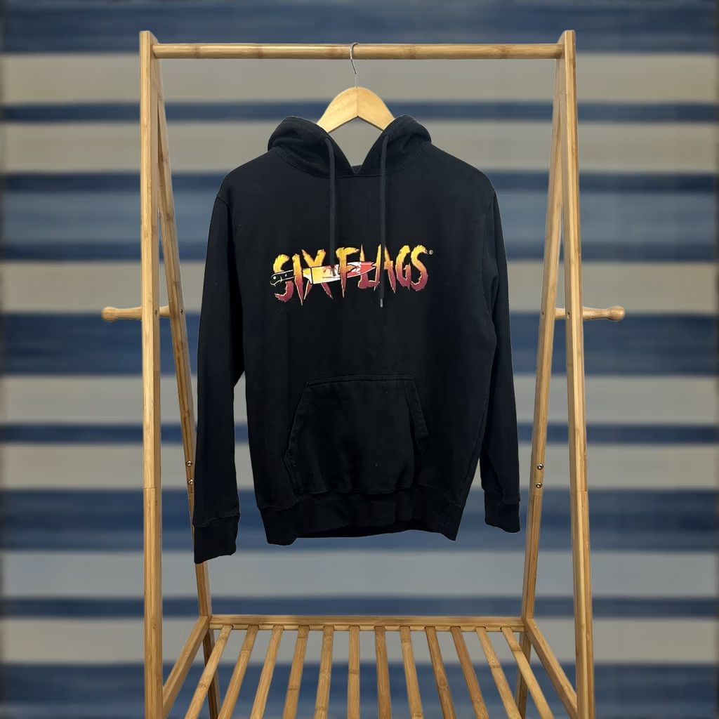 Vintage Sixflags Fright Fest Halloween Horror Hoodie Sweatshirt M Men Black Pullover Shirt Hoodie 90s%? Size US M / EU 48-50 / 2 - 1 Thumbnail