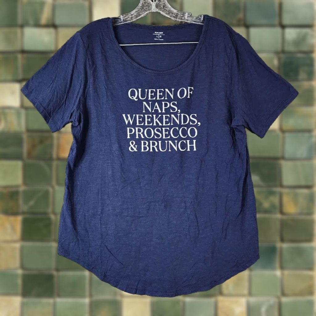 Old Navy VINTAGE Old Navy Women's Short Sleeve T-Shirt Sz L Blue Queen of Naps Weekends Prosecco Brunch Size 36" / US 14 / IT 50 - 1 Thumbnail