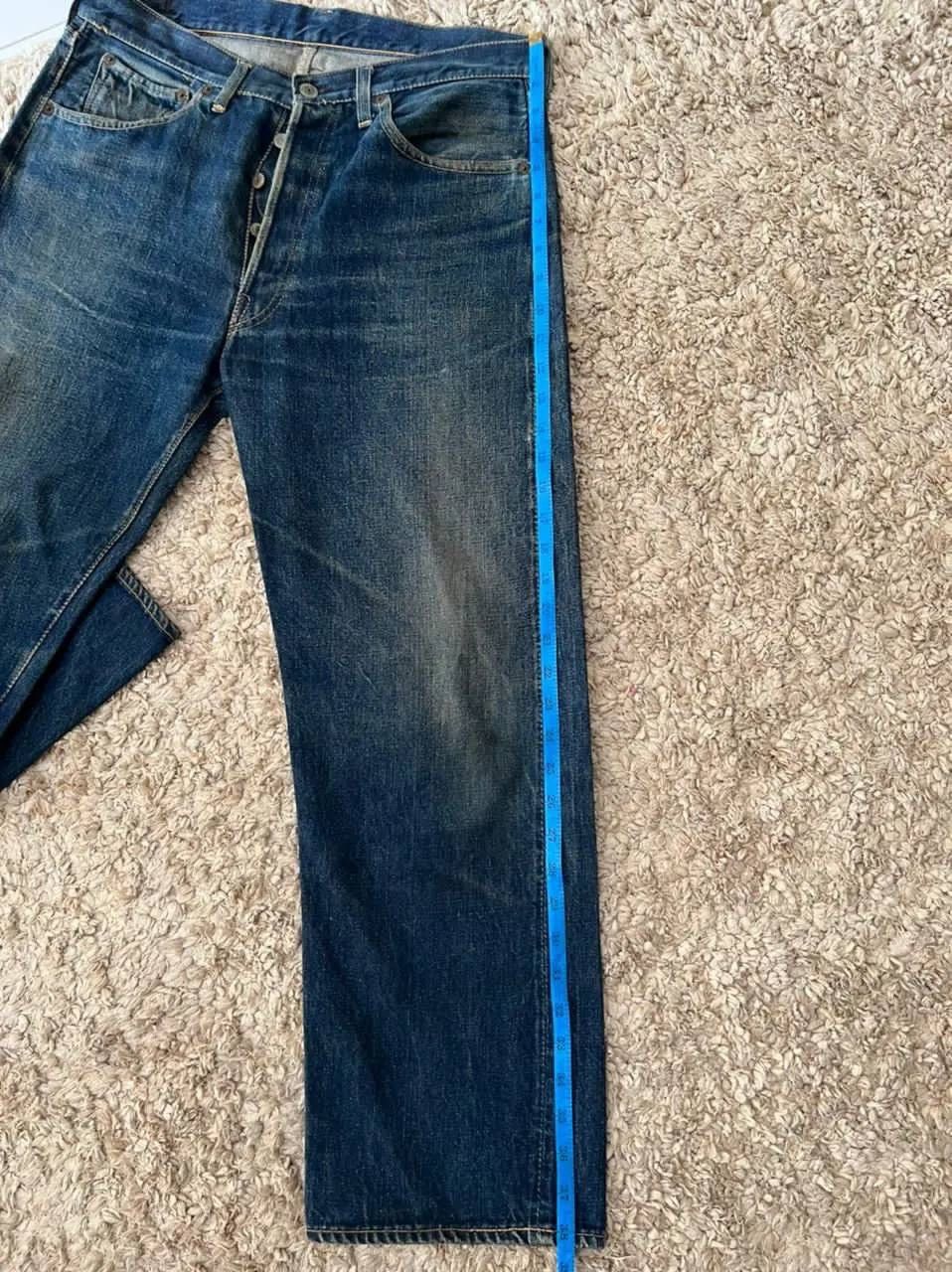 Levi's Levis BigE Hidden Rivet Leather Patch Circa 1952 Size US 33 - 15 Thumbnail